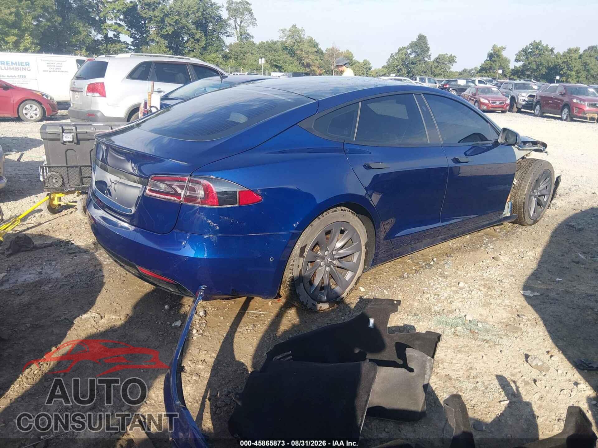 TESLA MODEL S 2017 - 5YJSA1E25HF200326