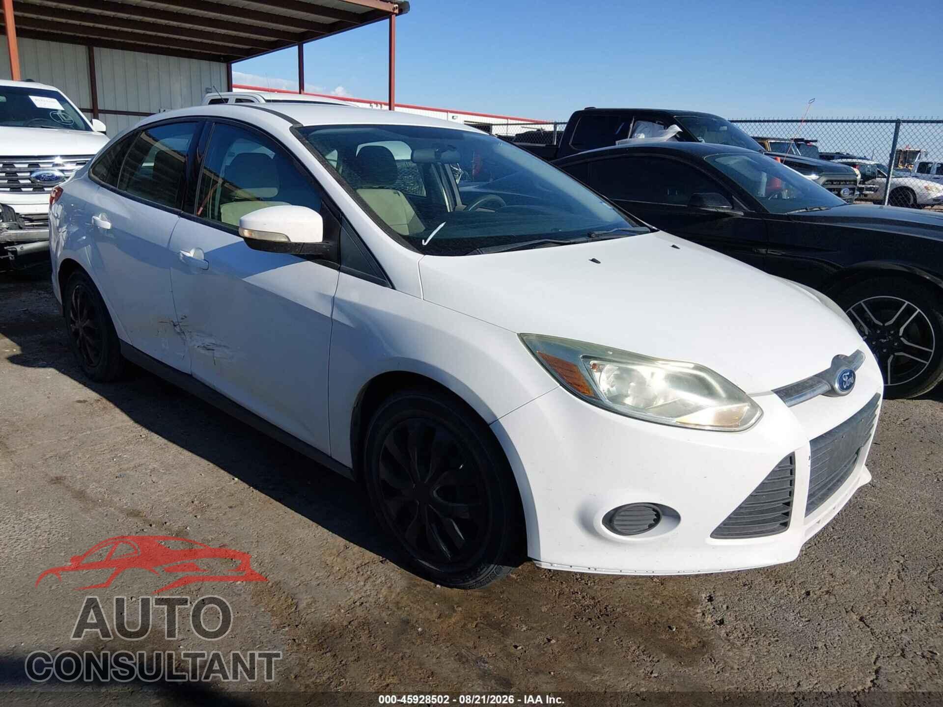 FORD FOCUS 2014 - 1FADP3F22EL383345