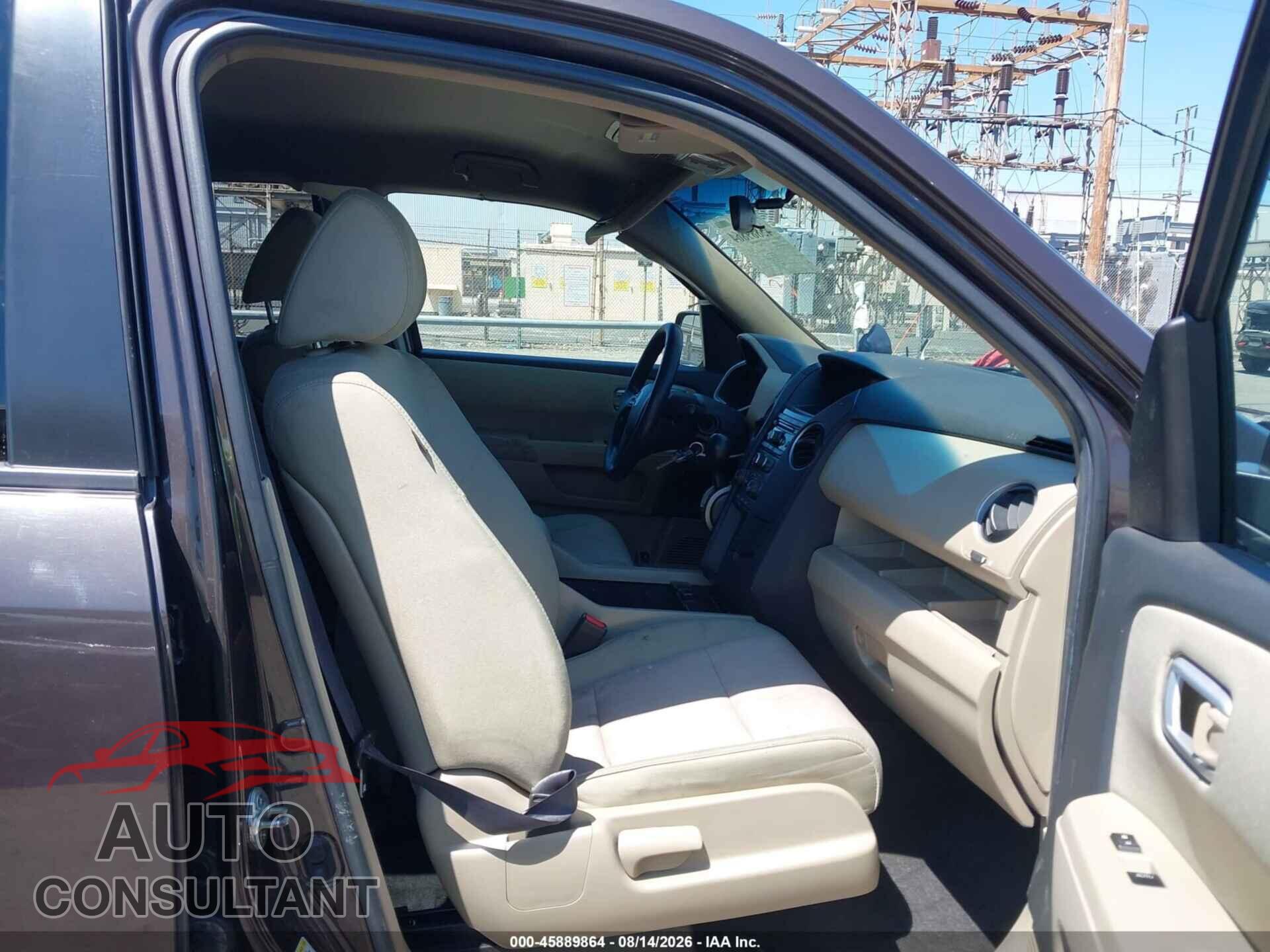 HONDA PILOT 2012 - 5FNYF4H46CB006455