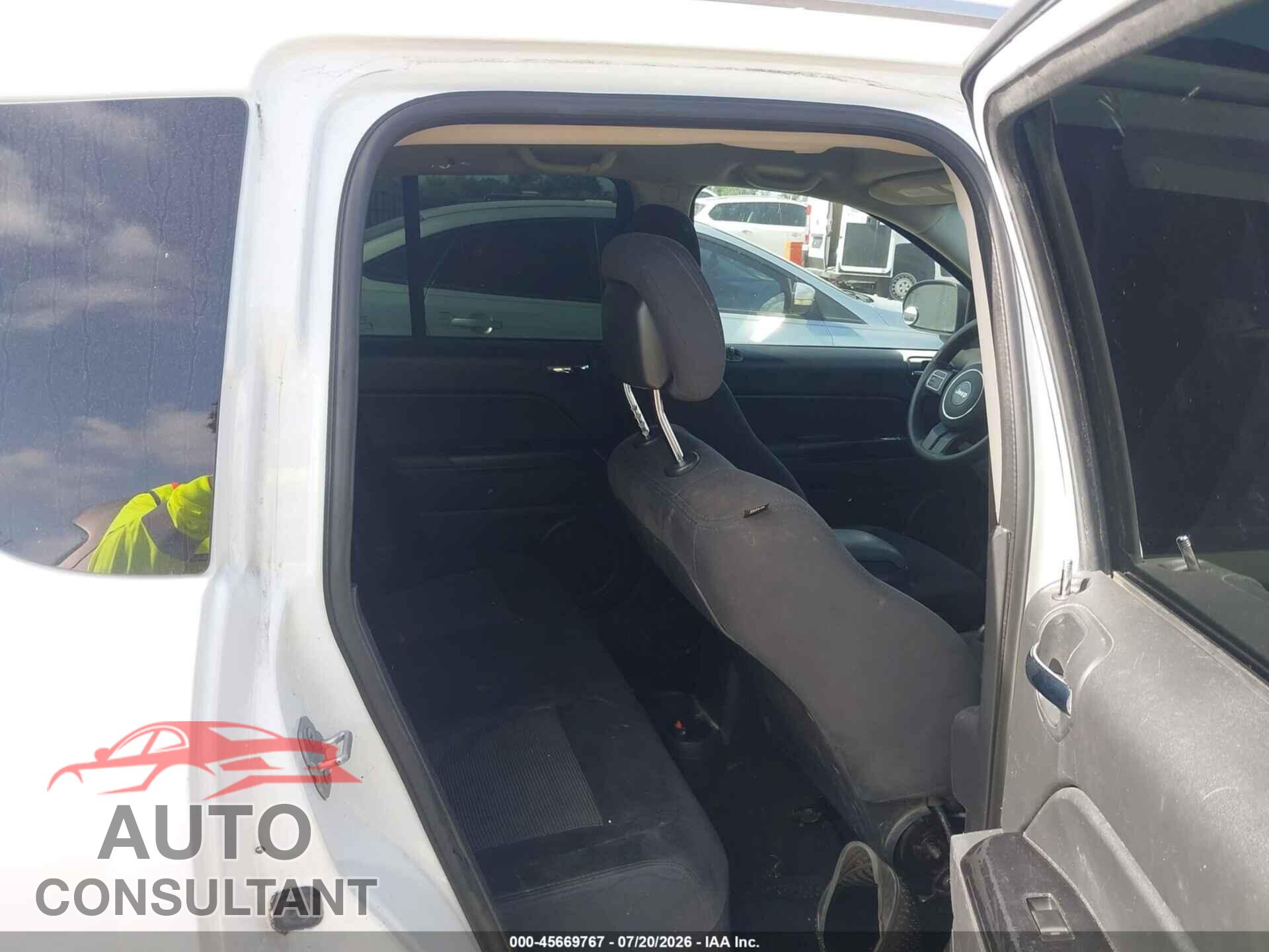 JEEP COMPASS 2015 - 1C4NJCBA6FD190821