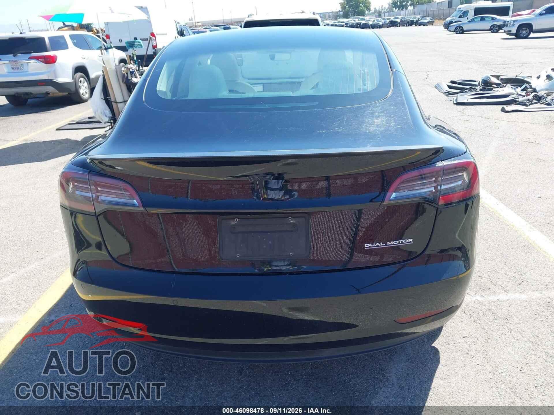 TESLA MODEL 3 2019 - 5YJ3E1EB3KF368143