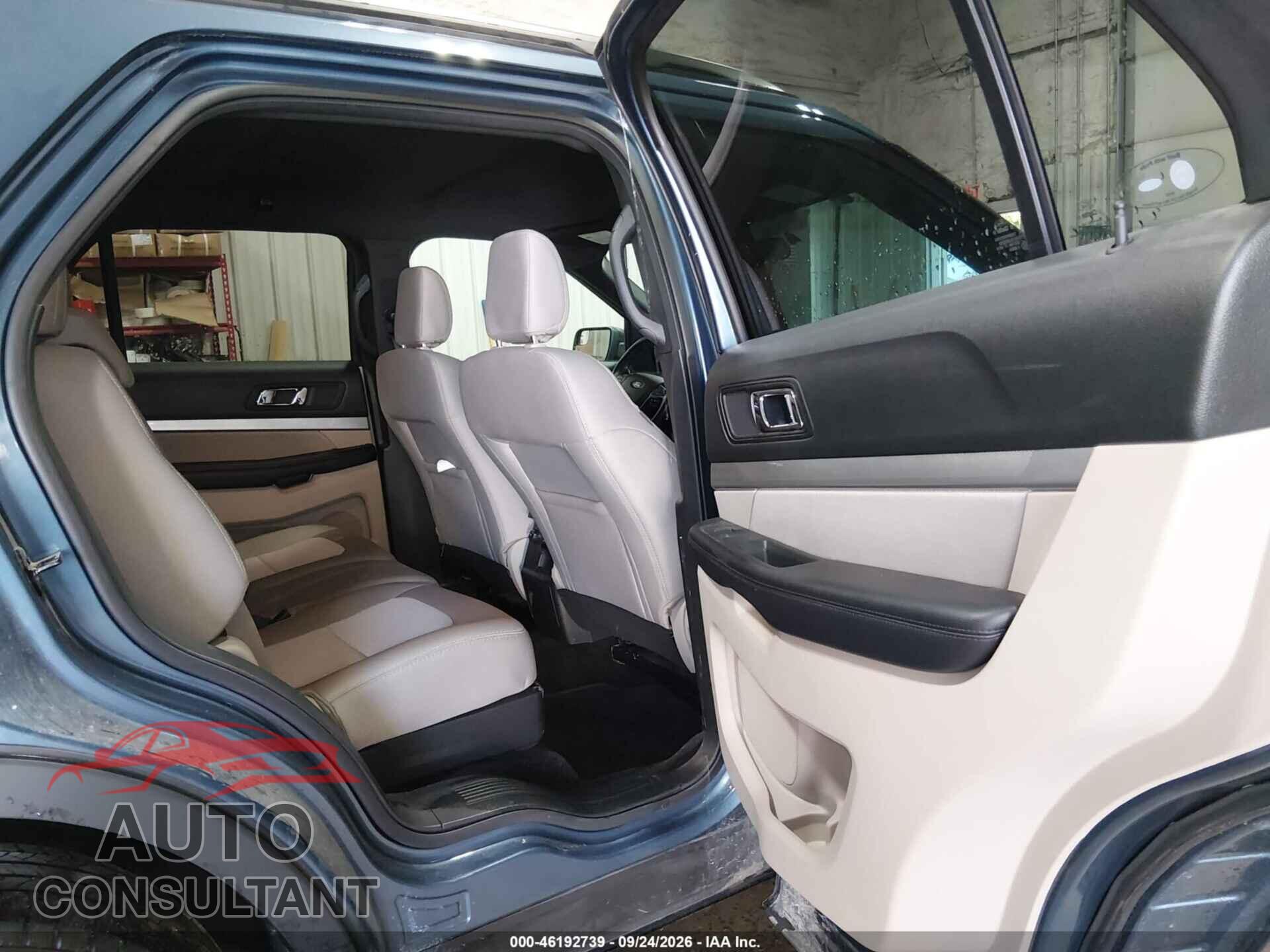 FORD EXPLORER 2018 - 1FM5K8B82JGB95380
