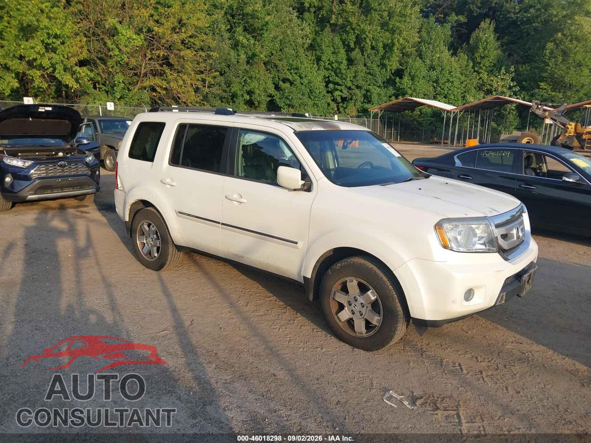 HONDA PILOT 2011 - 5FNYF4H99BB095335