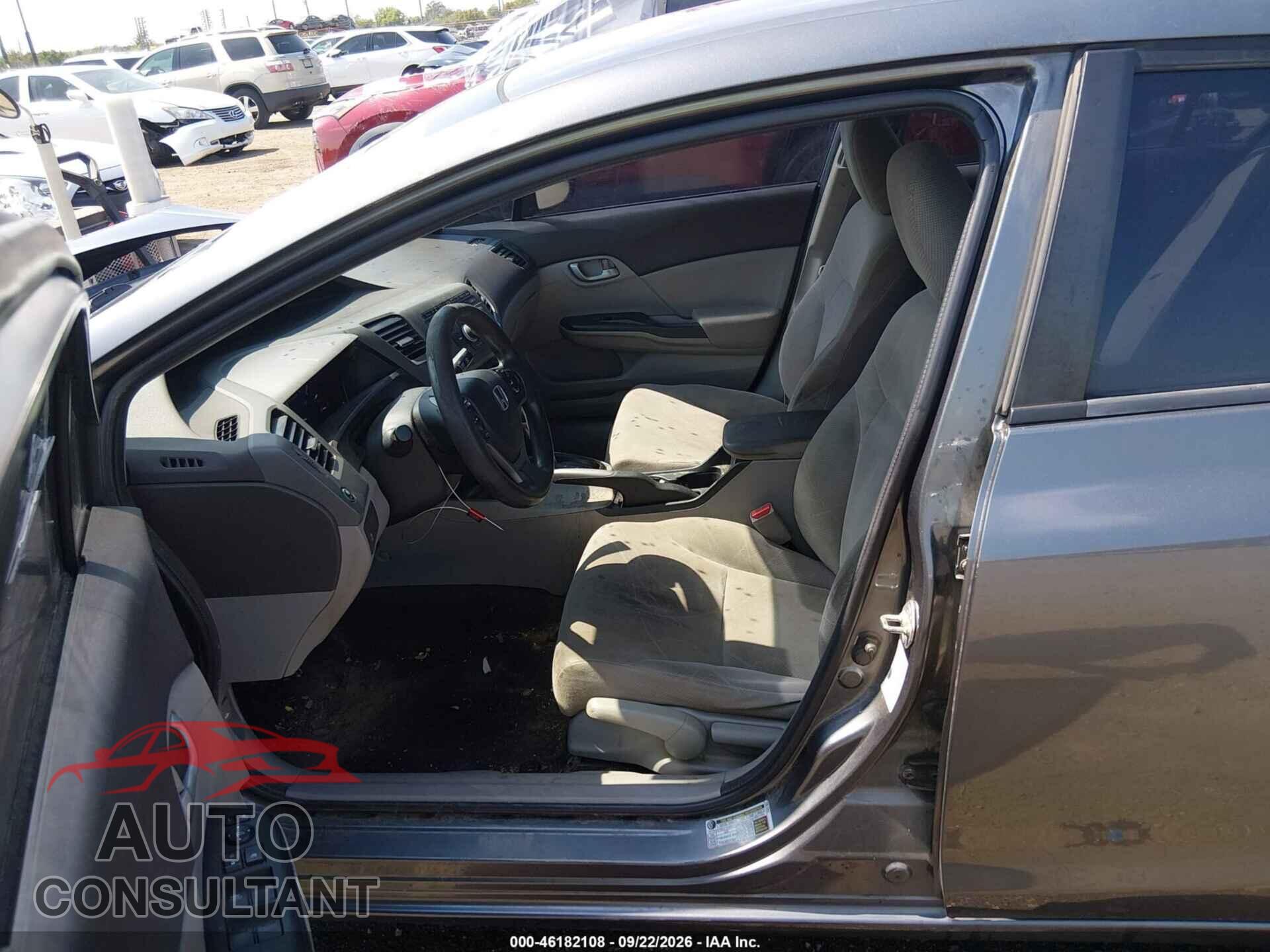 HONDA CIVIC 2012 - 19XFB2F54CE090204