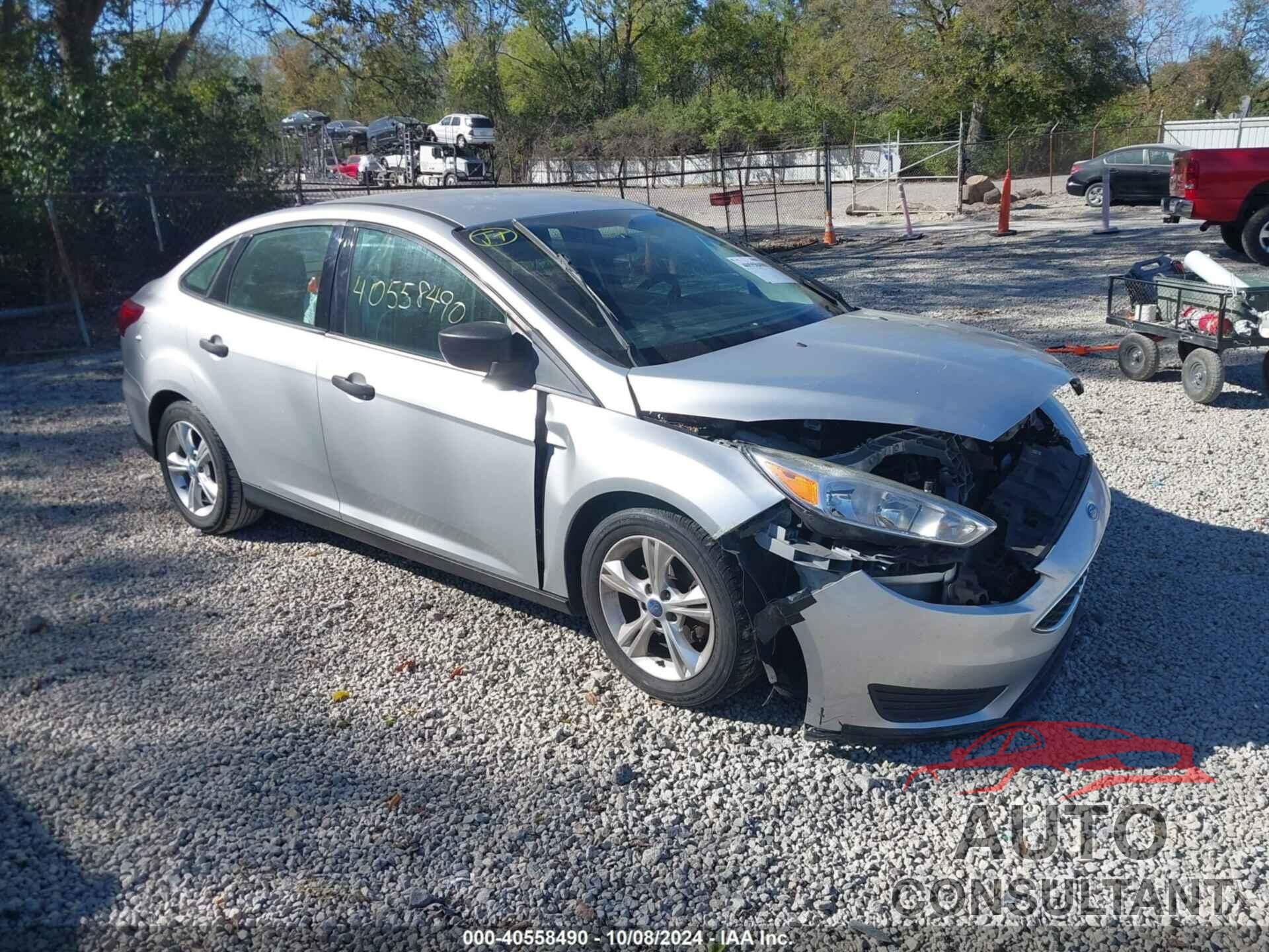 FORD FOCUS 2017 - 1FADP3E26HL323896