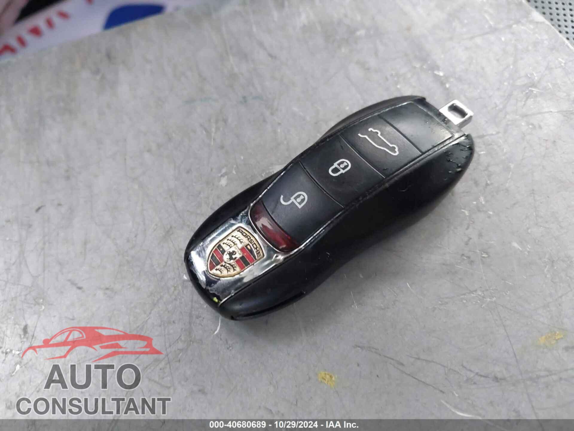 PORSCHE MACAN 2017 - WP1AA2A53HLB08984