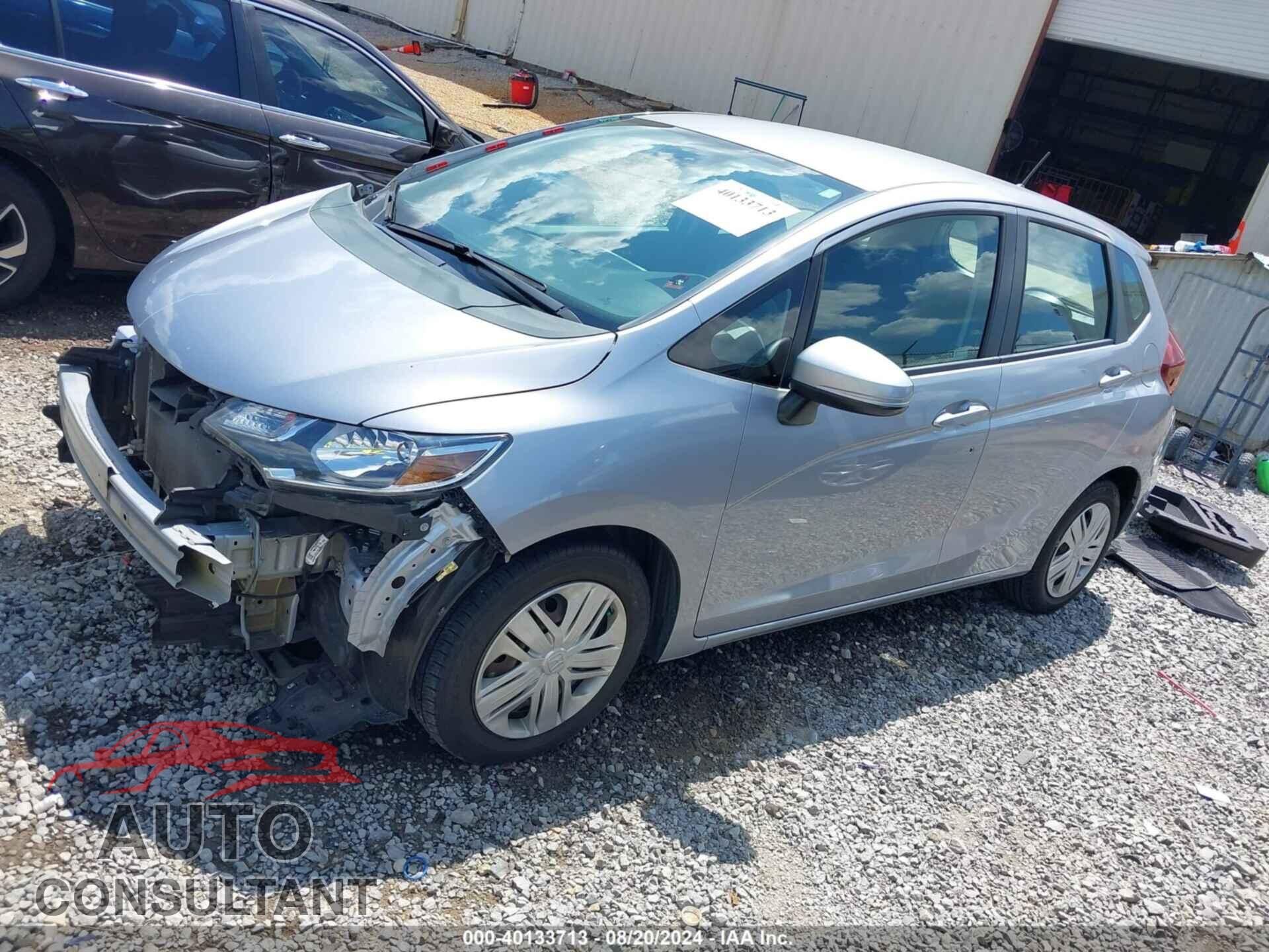 HONDA FIT 2018 - 3HGGK5H49JM733337