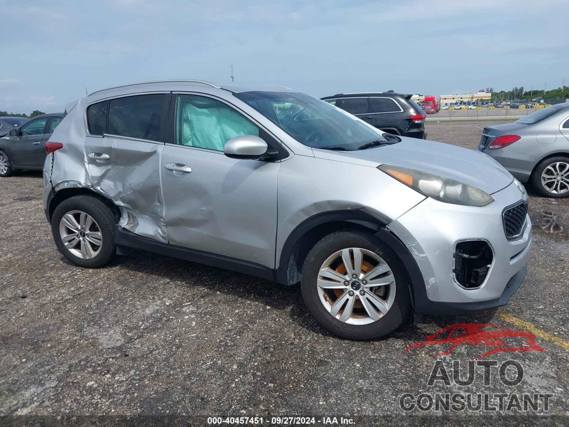 KIA SPORTAGE 2018 - KNDPM3AC8J7301136