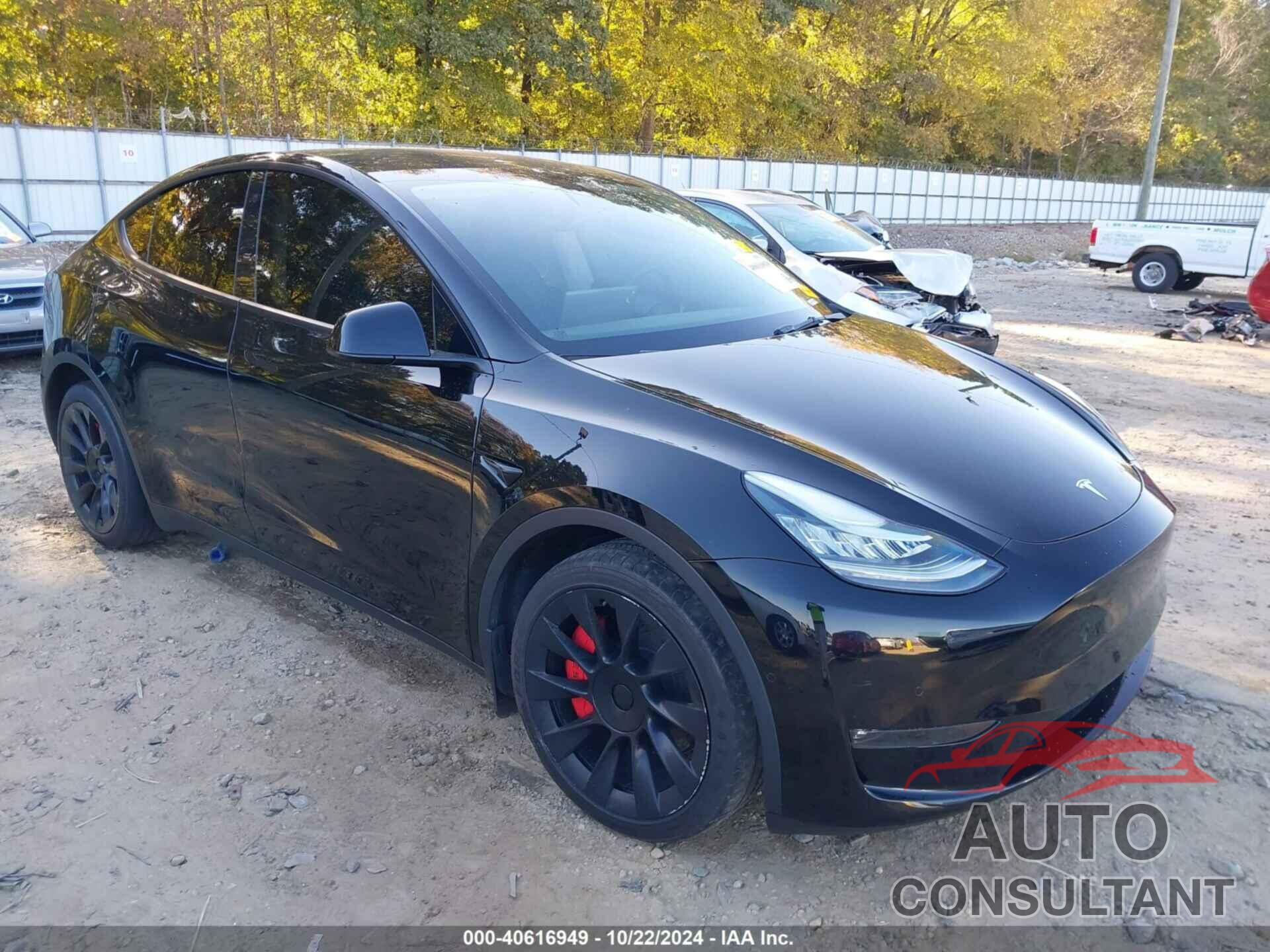 TESLA MODEL Y 2022 - 7SAYGDEE0NF321512
