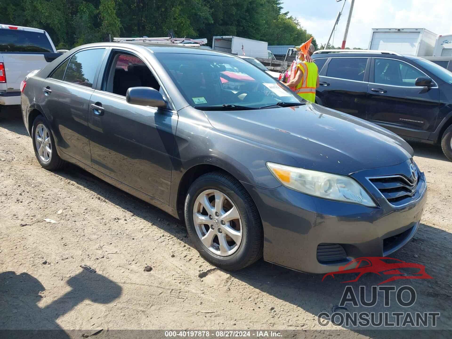 TOYOTA CAMRY 2017 - 4T1BF1FK4HU664596