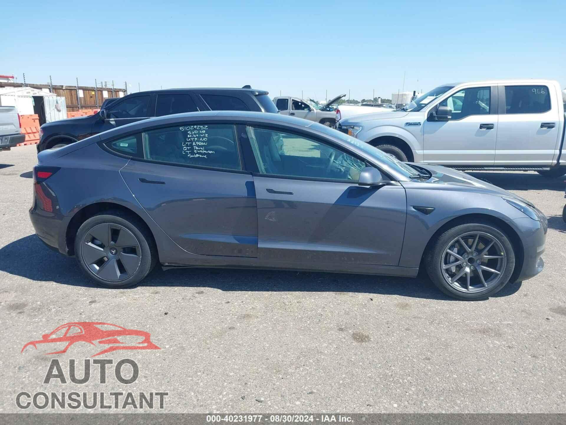 TESLA MODEL 3 2023 - 5YJ3E1EA7PF430173