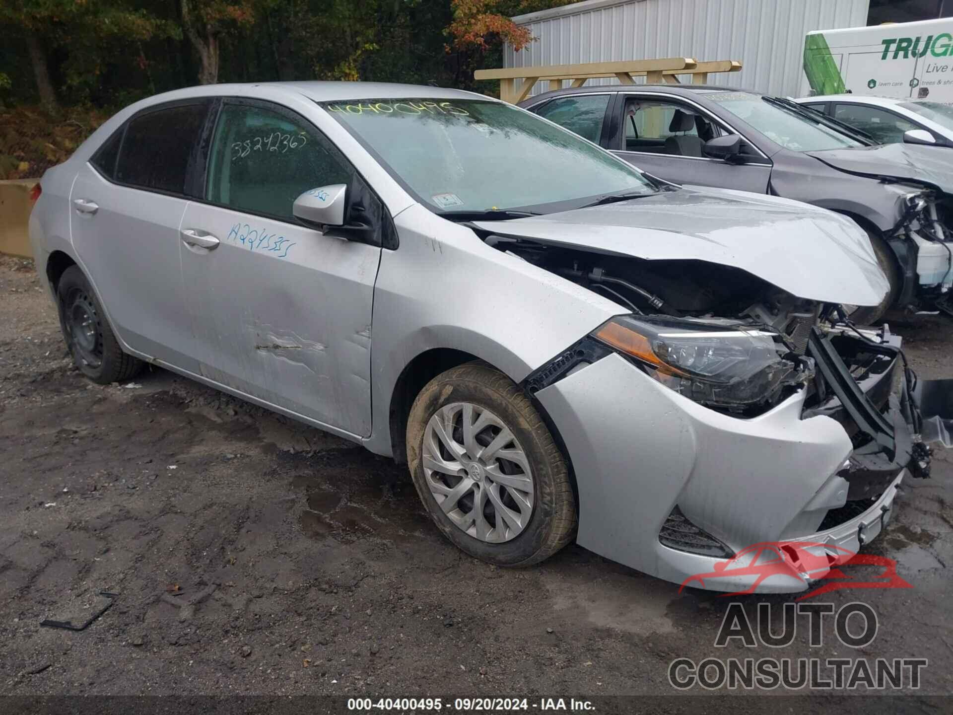 TOYOTA COROLLA 2018 - 2T1BURHE0JC052902