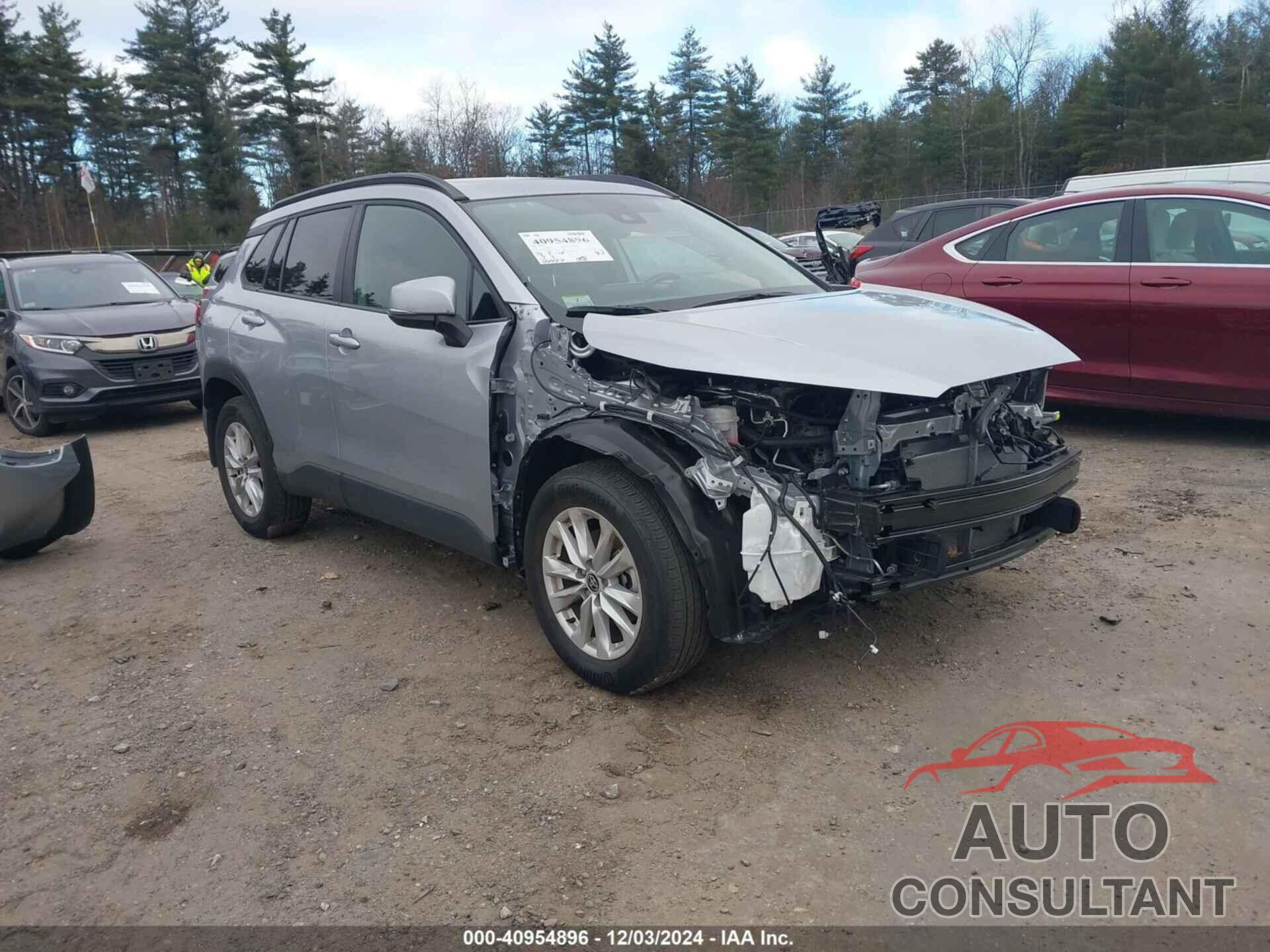 TOYOTA COROLLA CROSS 2022 - 7MUBAABG9NV022353