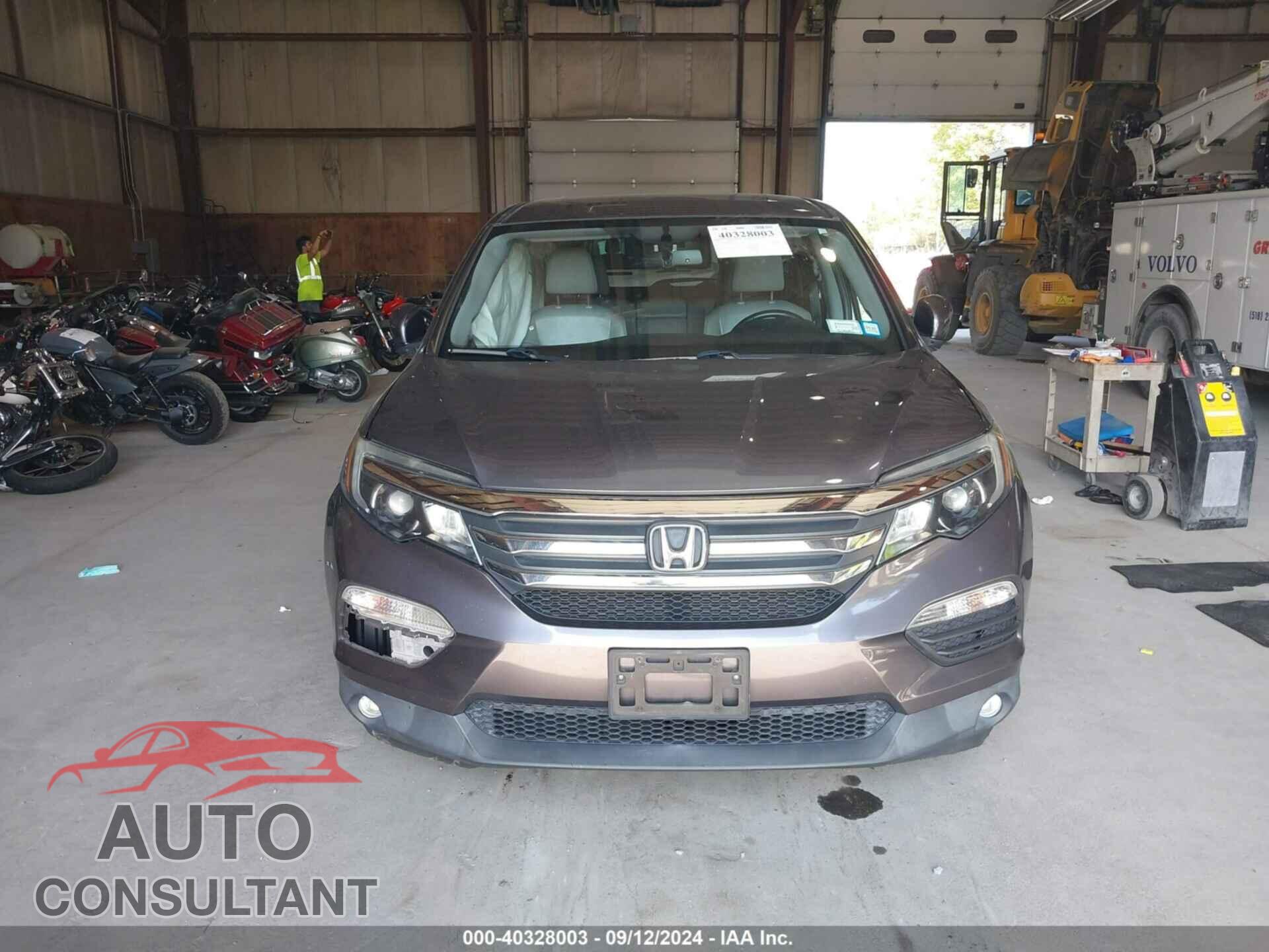 HONDA PILOT 2017 - 5FNYF6H50HB019522
