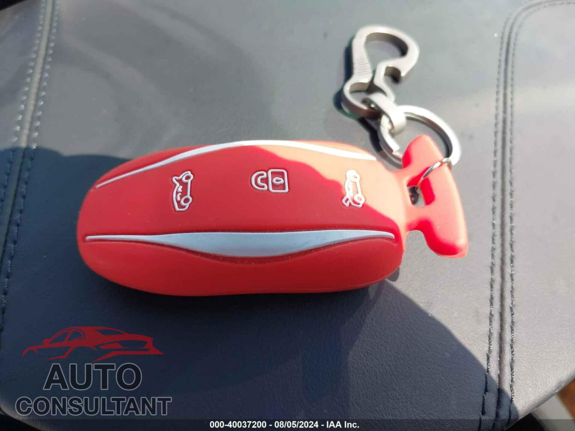TESLA MODEL S 2018 - 5YJSA1E24JF297220