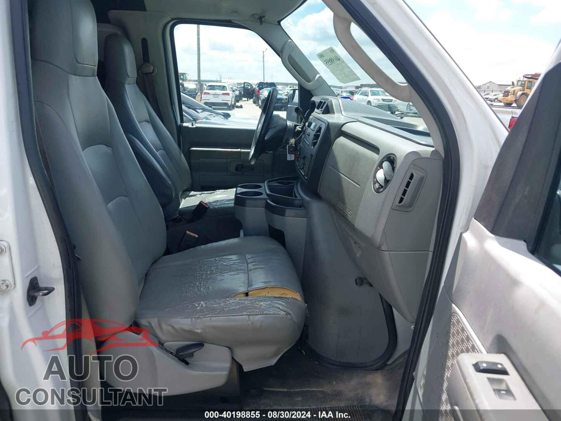 FORD E-150 2011 - 1FTNE1EW6BDA58877