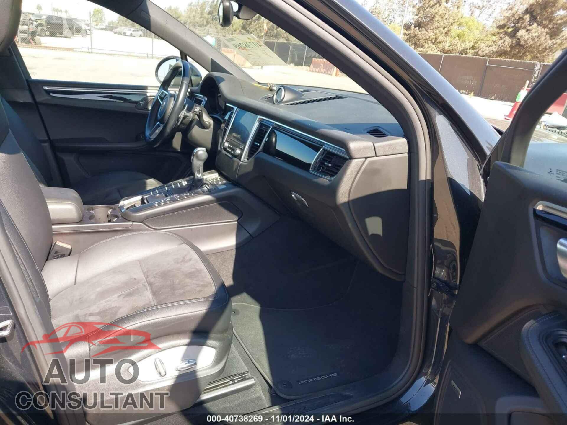 PORSCHE MACAN 2017 - WP1AA2A5XHLB02602
