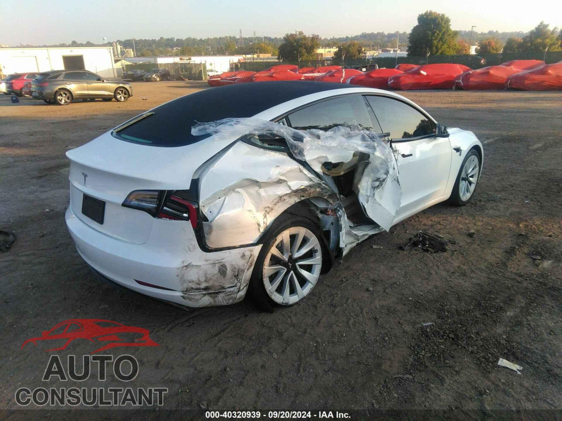 TESLA MODEL 3 2023 - 5YJ3E1EA3PF449187