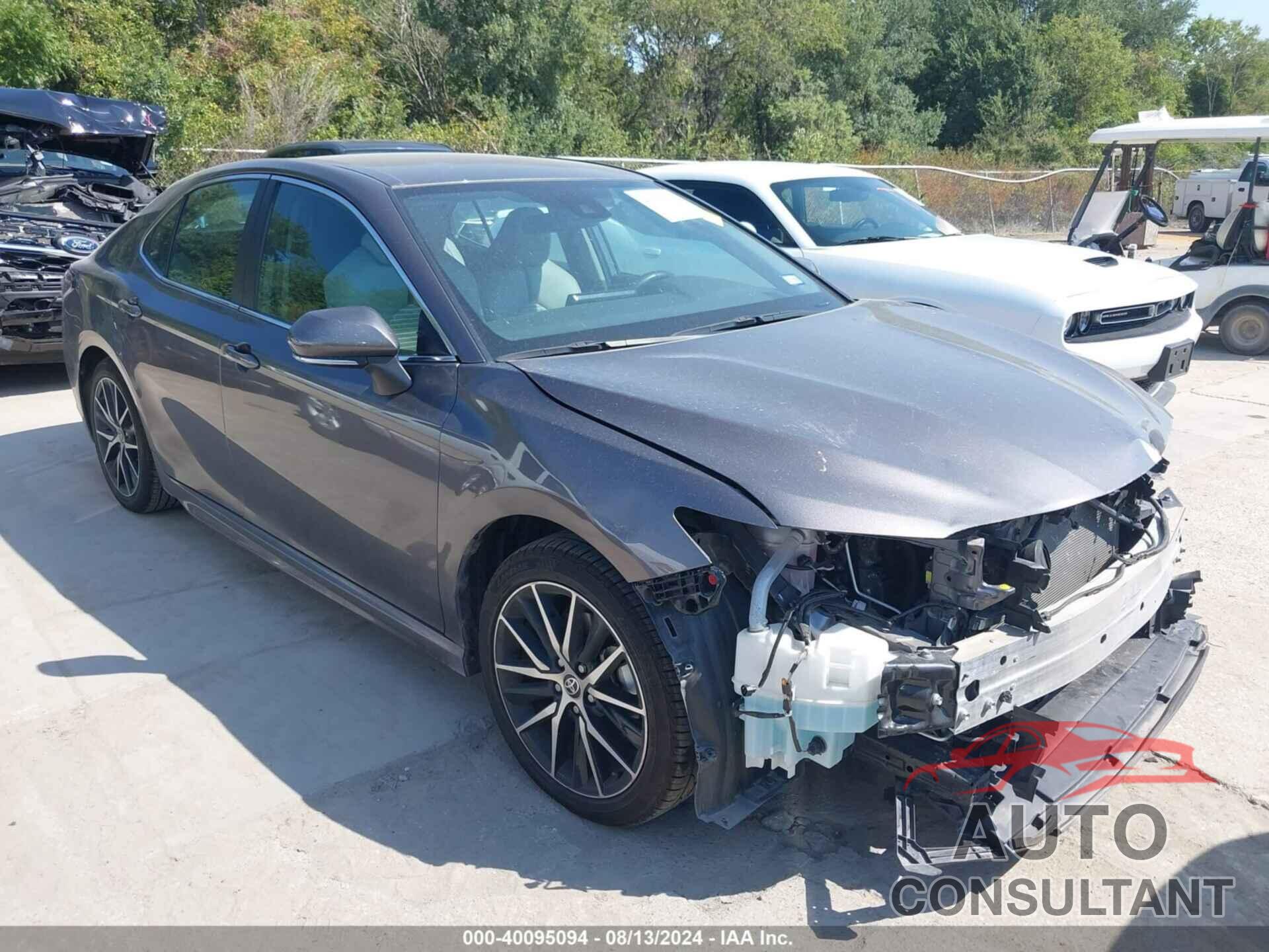 TOYOTA CAMRY 2023 - 4T1G11AK2PU737409