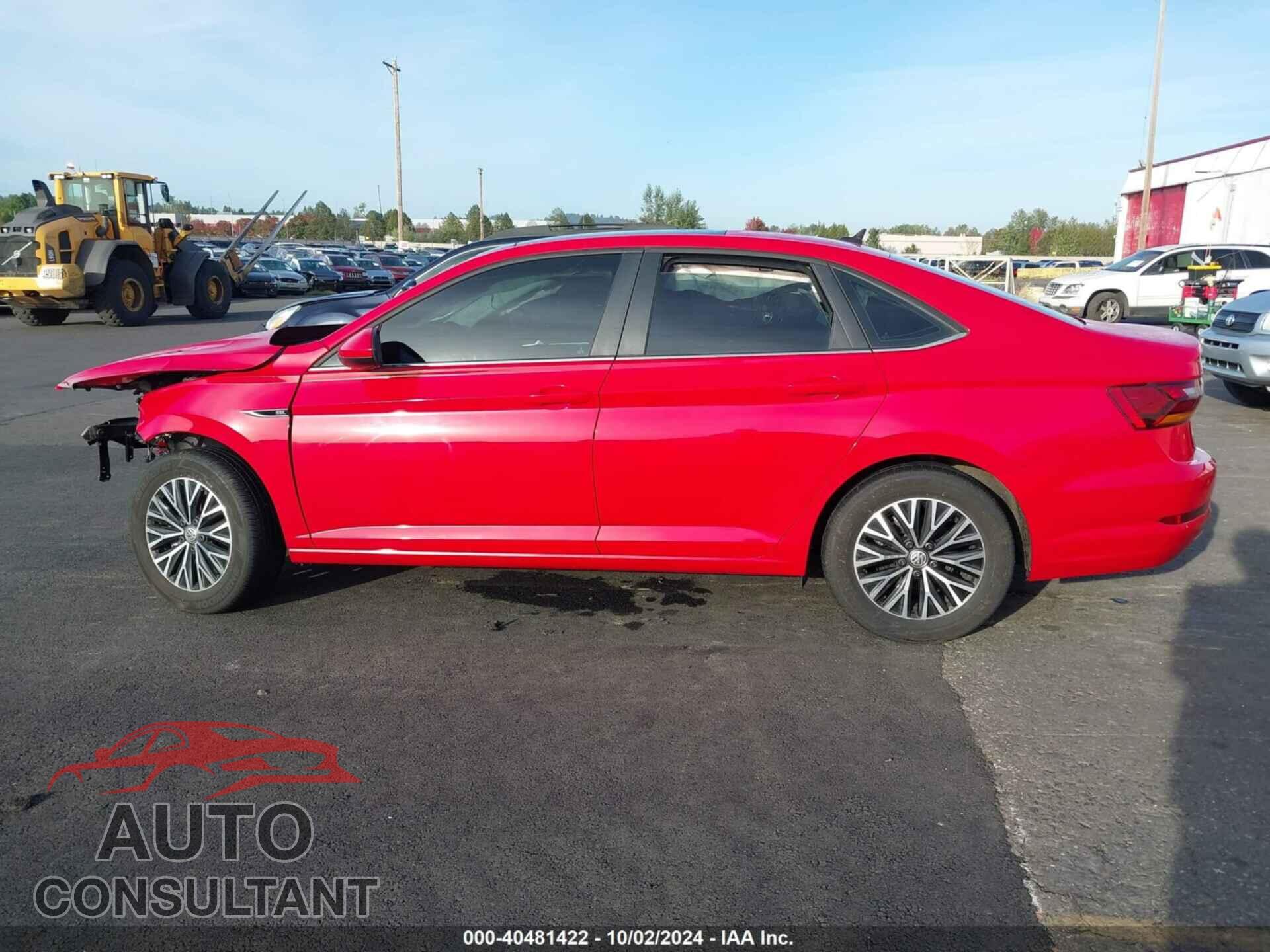 VOLKSWAGEN JETTA 2019 - 3VWEB7BU0KM199802
