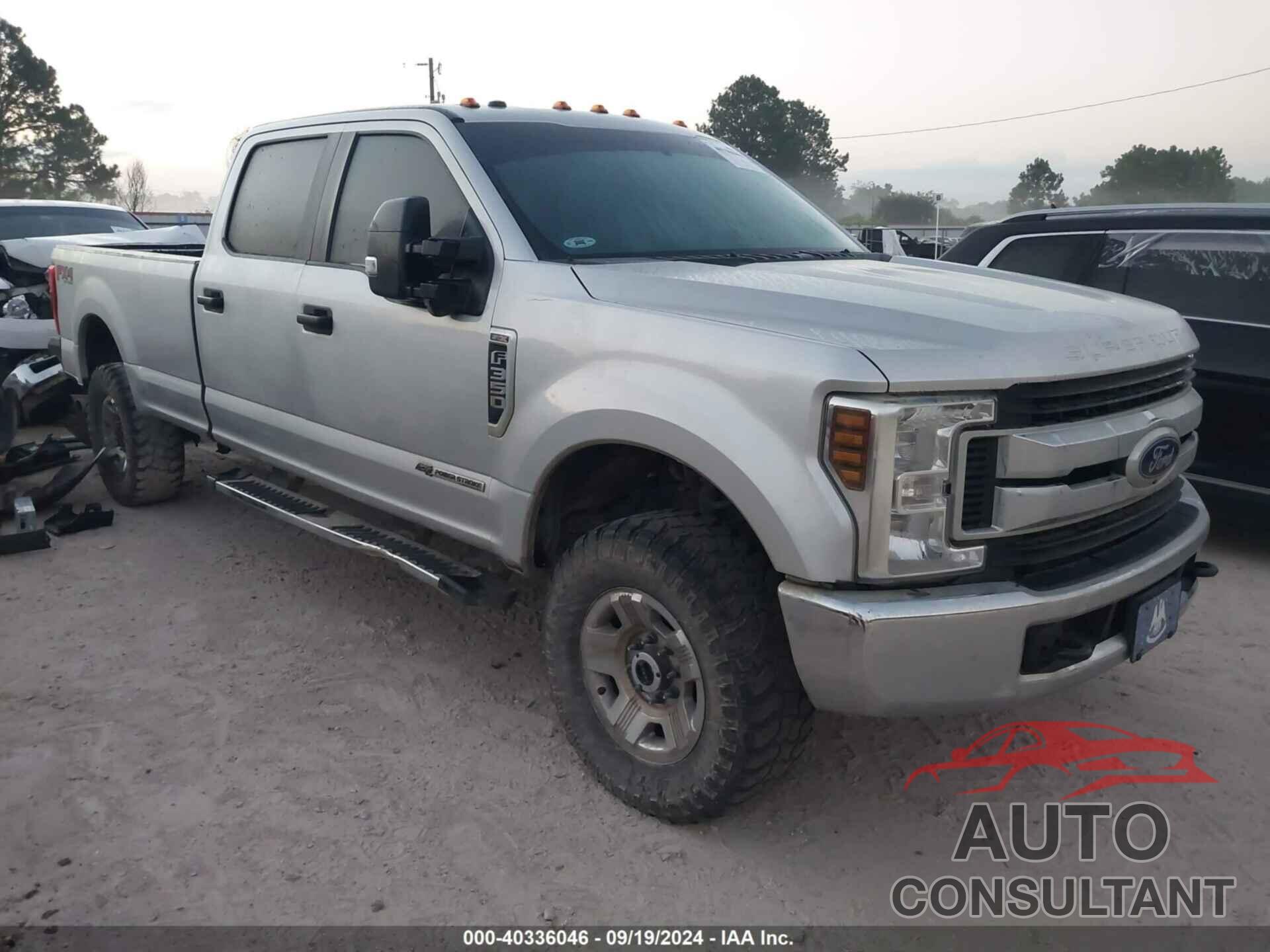 FORD F-350 2018 - 1FT8W3BTXJEC86891