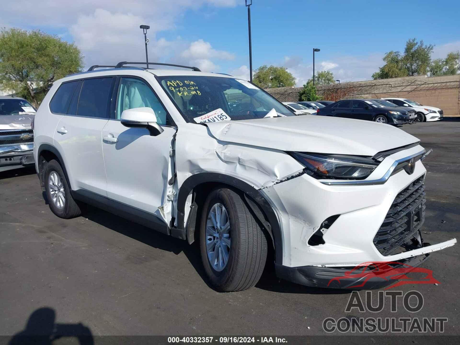 TOYOTA GRAND HIGHLANDER 2024 - 5TDAAAA53RS005639