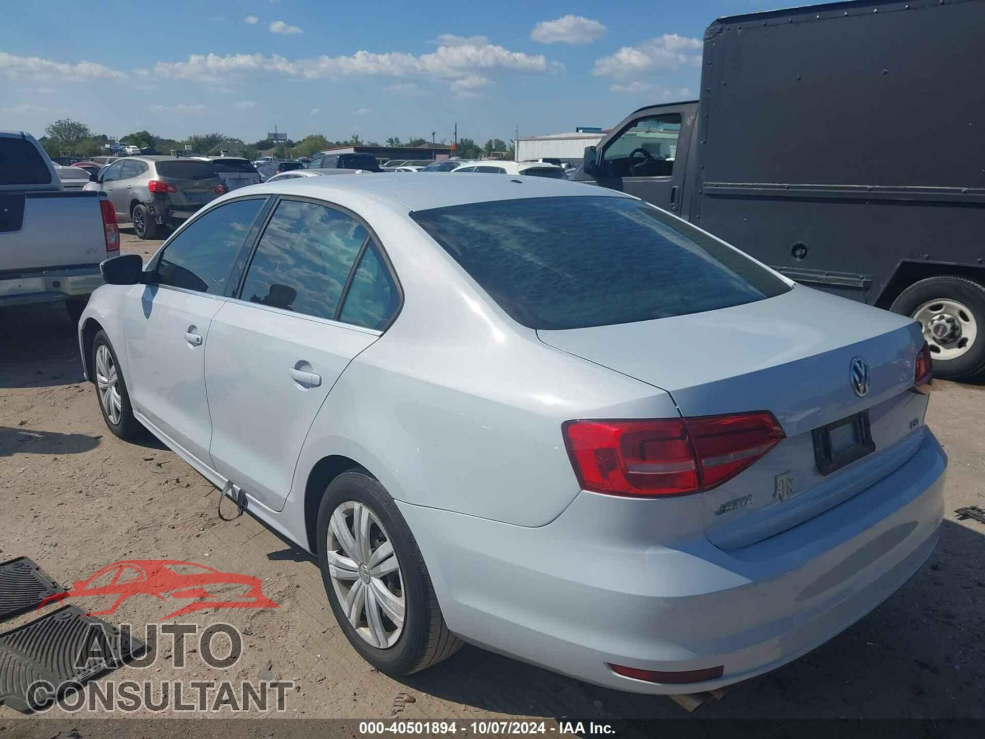 VOLKSWAGEN JETTA 2017 - 3VW2B7AJ7HM397702