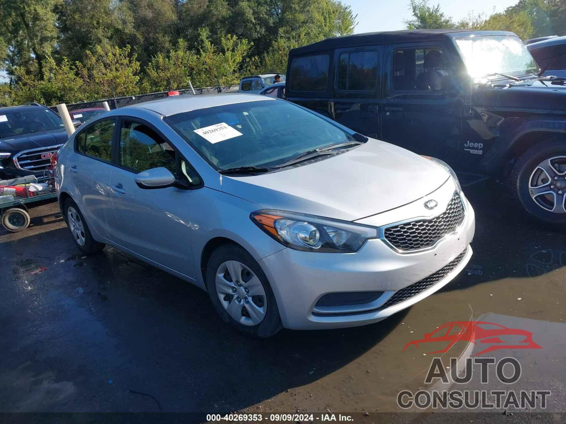 KIA FORTE 2016 - KNAFK4A63G5611035