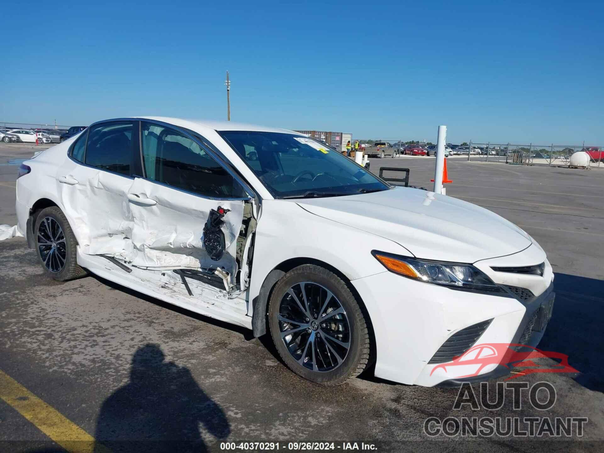 TOYOTA CAMRY 2019 - 4T1B11HK1KU855363