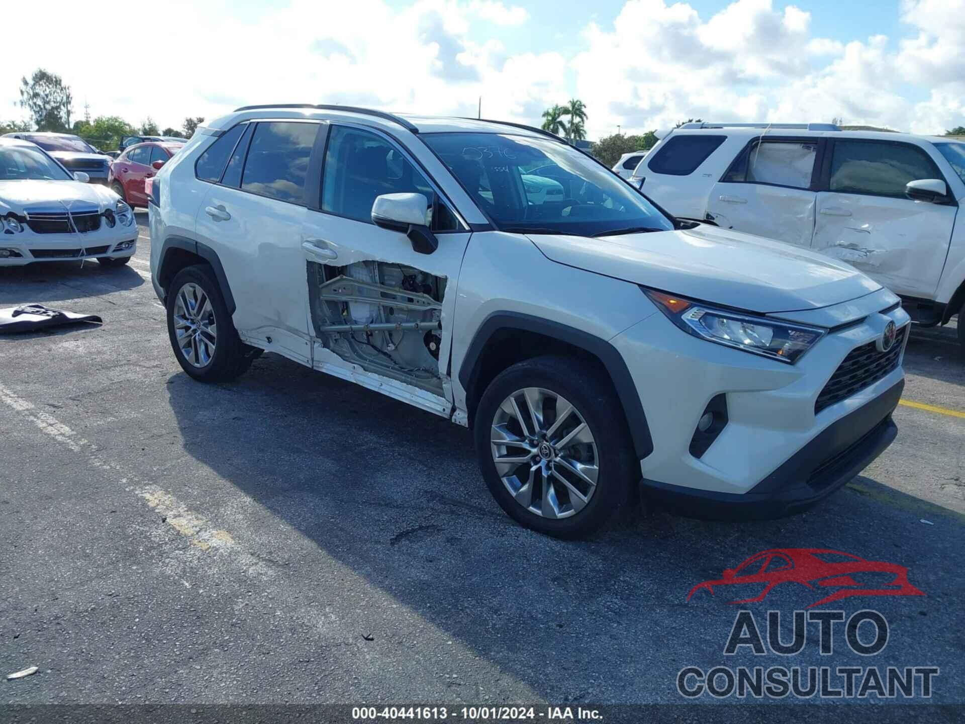 TOYOTA RAV4 2021 - 2T3C1RFV7MW138010