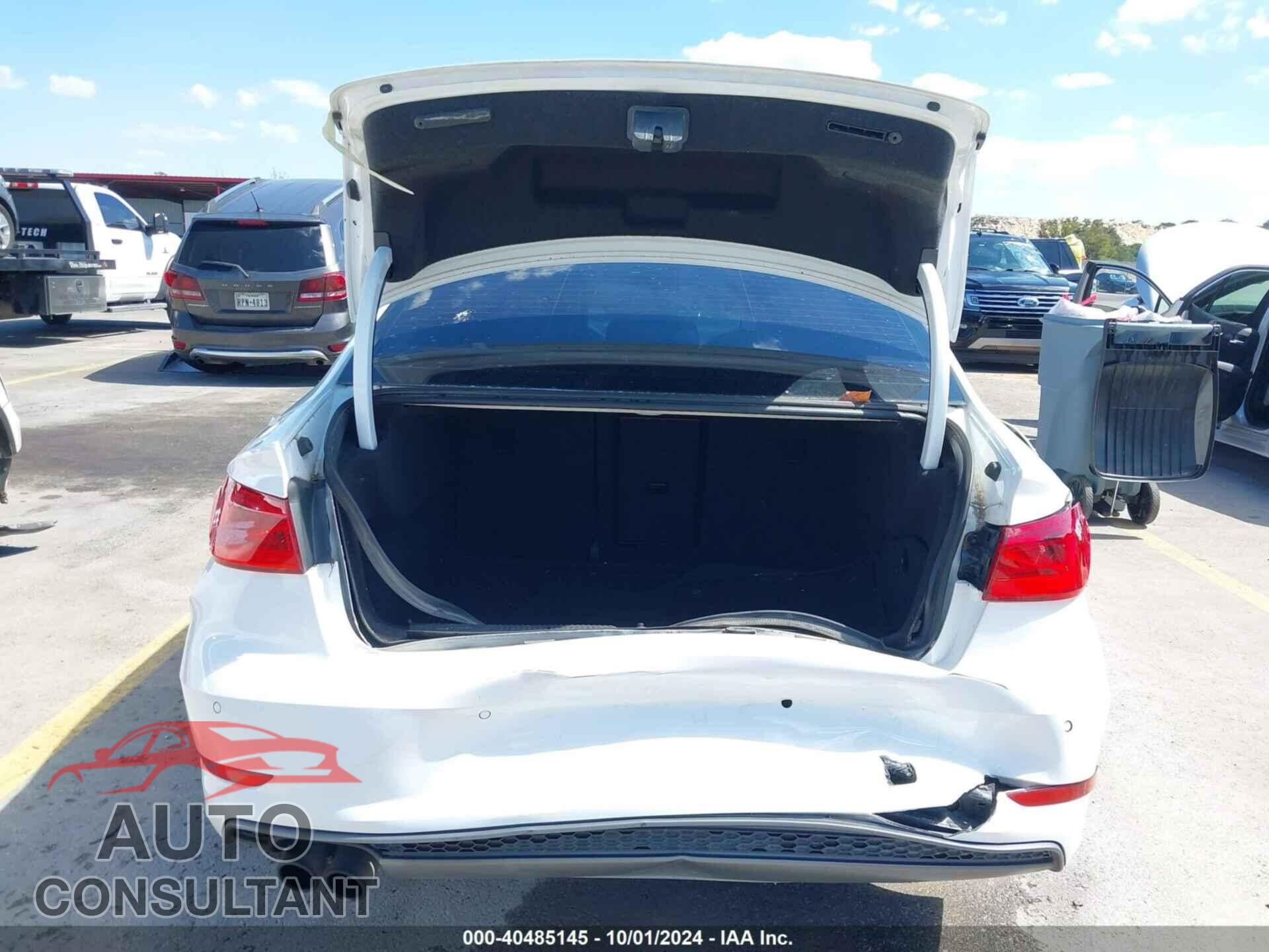 AUDI A3 2016 - WAUA7GFF2G1047701