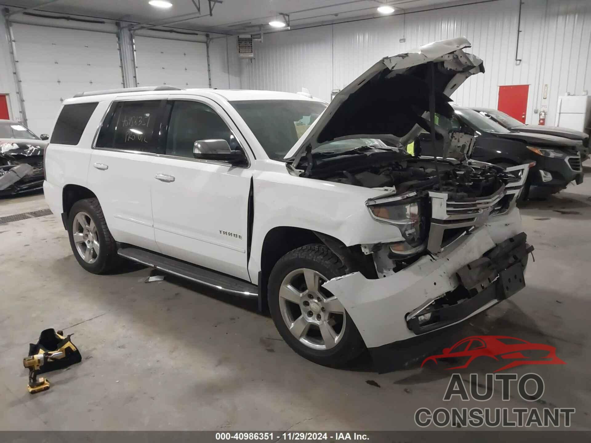 CHEVROLET TAHOE 2017 - 1GNSKCKC2HR310080