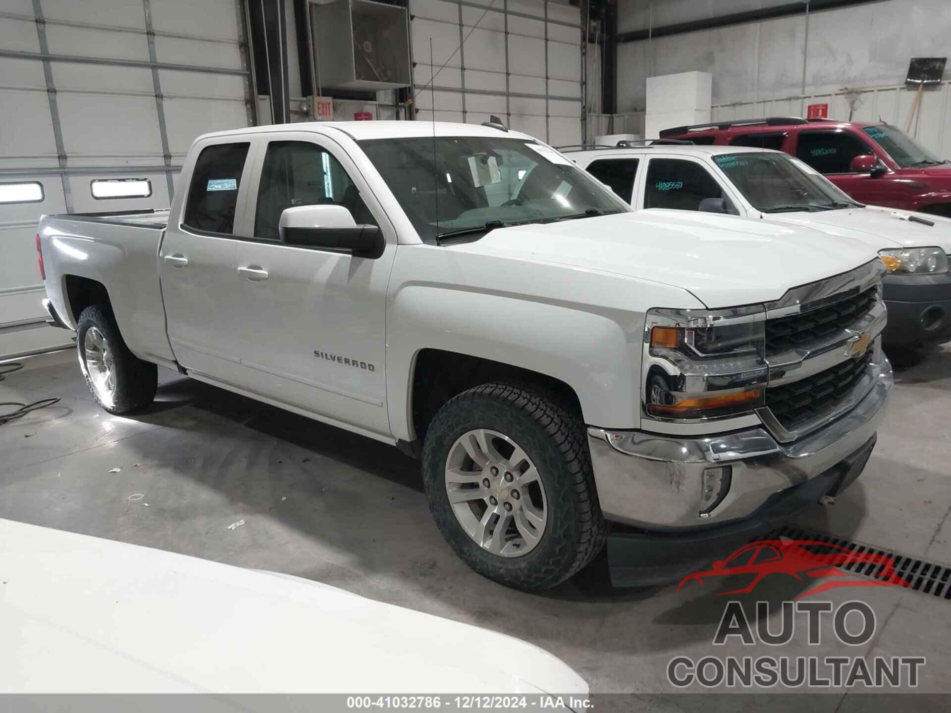 CHEVROLET SILVERADO 1500 LD 2019 - 2GCRCPECXK1107025