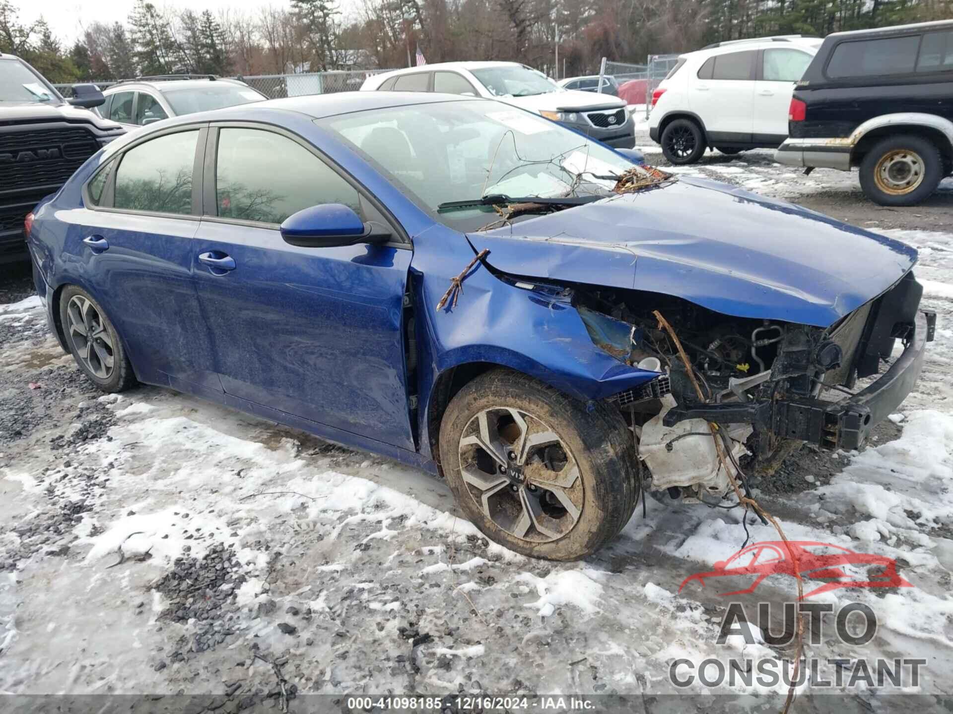 KIA FORTE 2019 - 3KPF24AD1KE083428