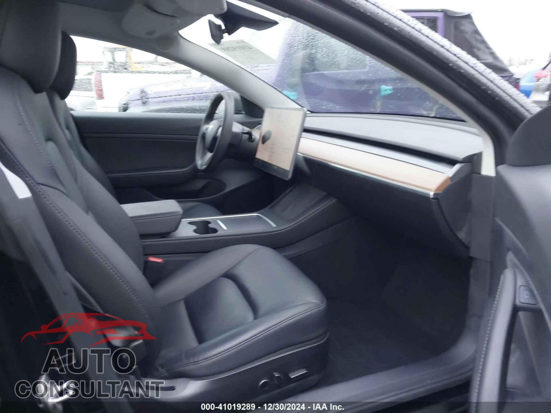 TESLA MODEL 3 2021 - 5YJ3E1EA8MF875503