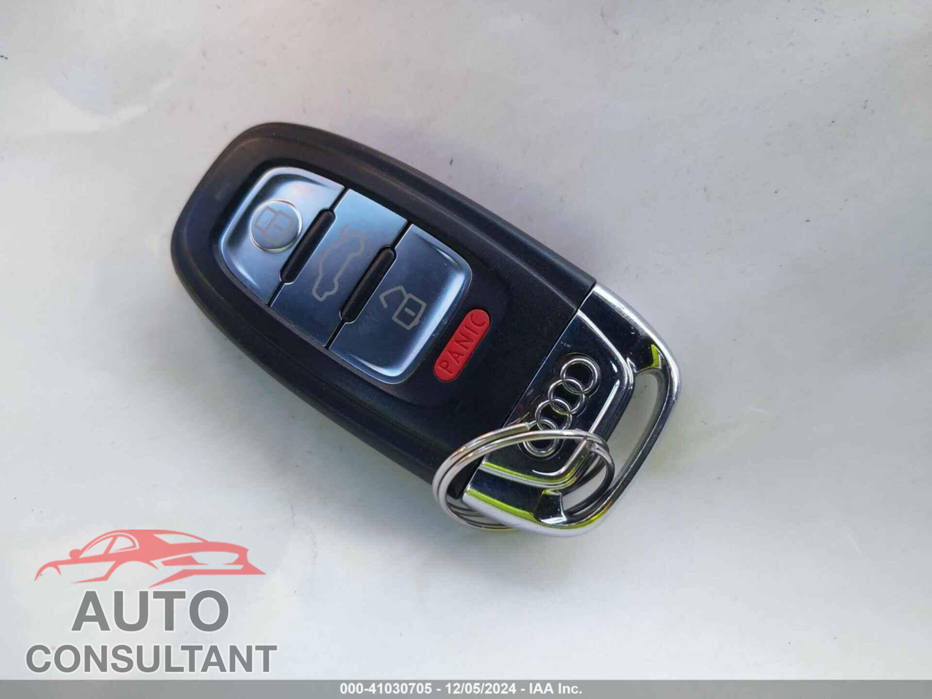 AUDI A5 2013 - WAULFAFR0DA002044