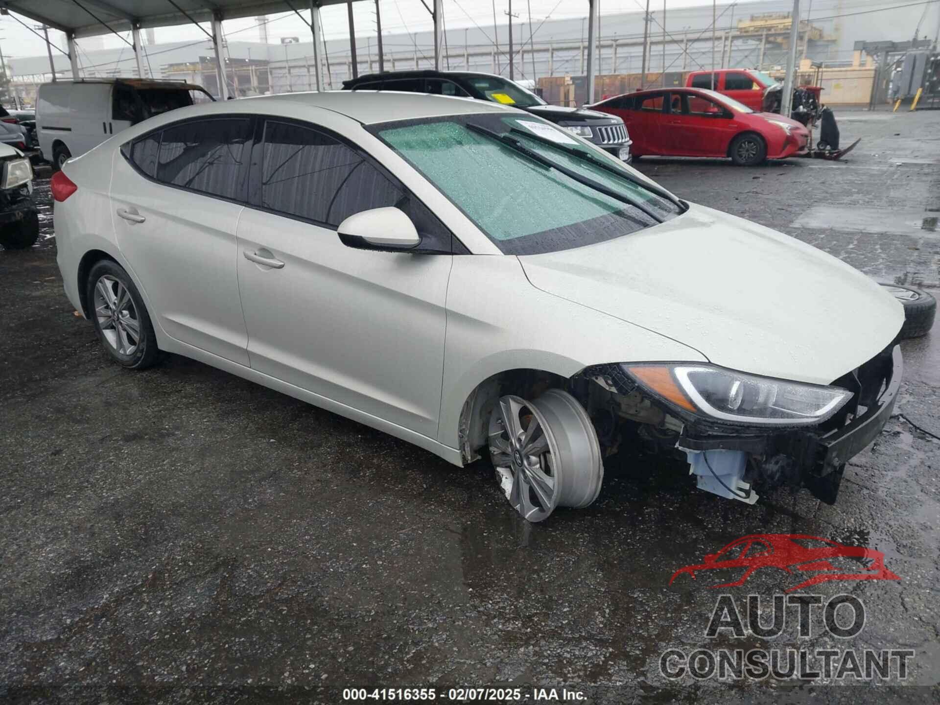 HYUNDAI ELANTRA 2017 - KMHD84LF9HU271575