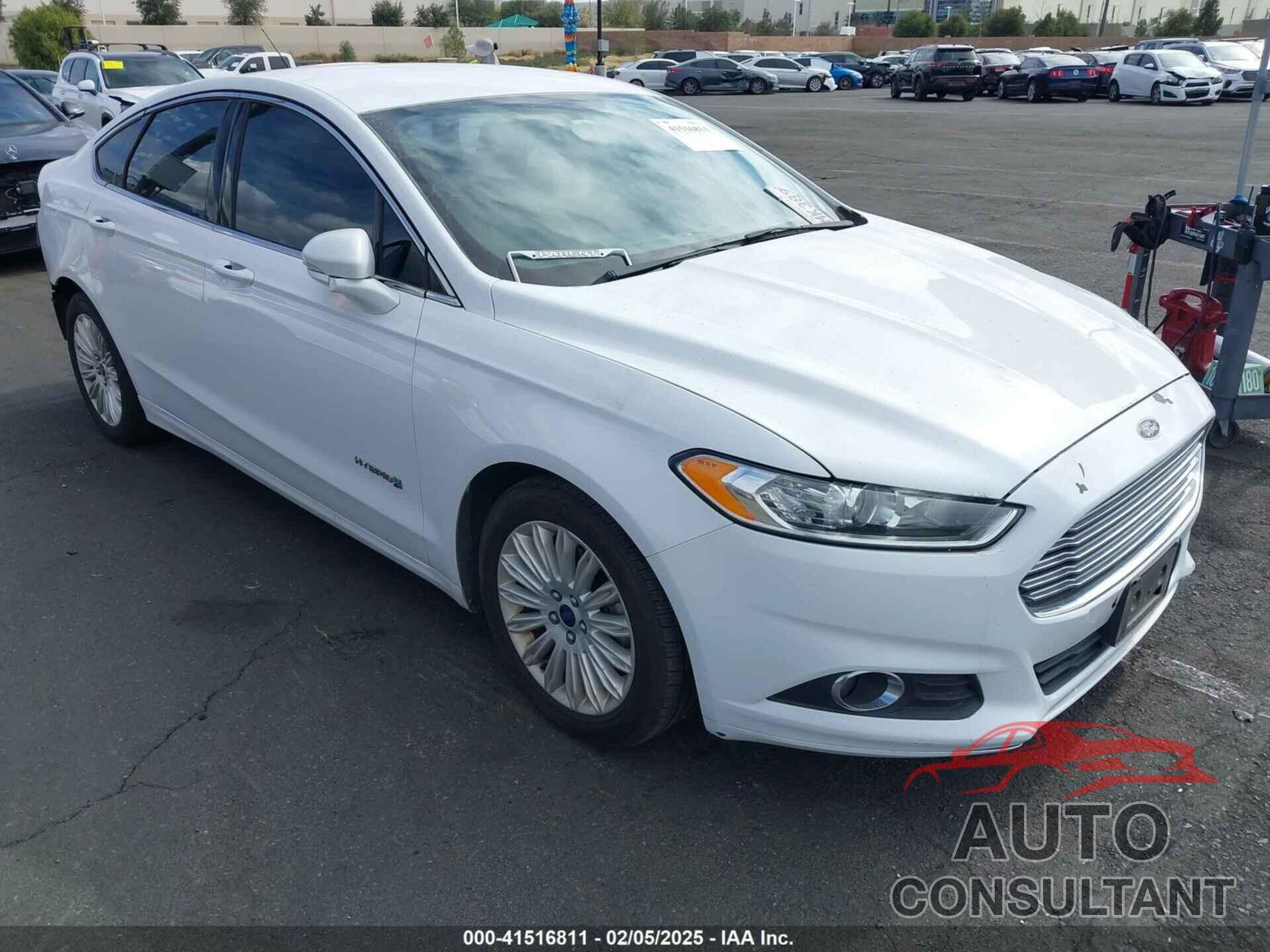 FORD FUSION HYBRID 2016 - 3FA6P0LU2GR342232