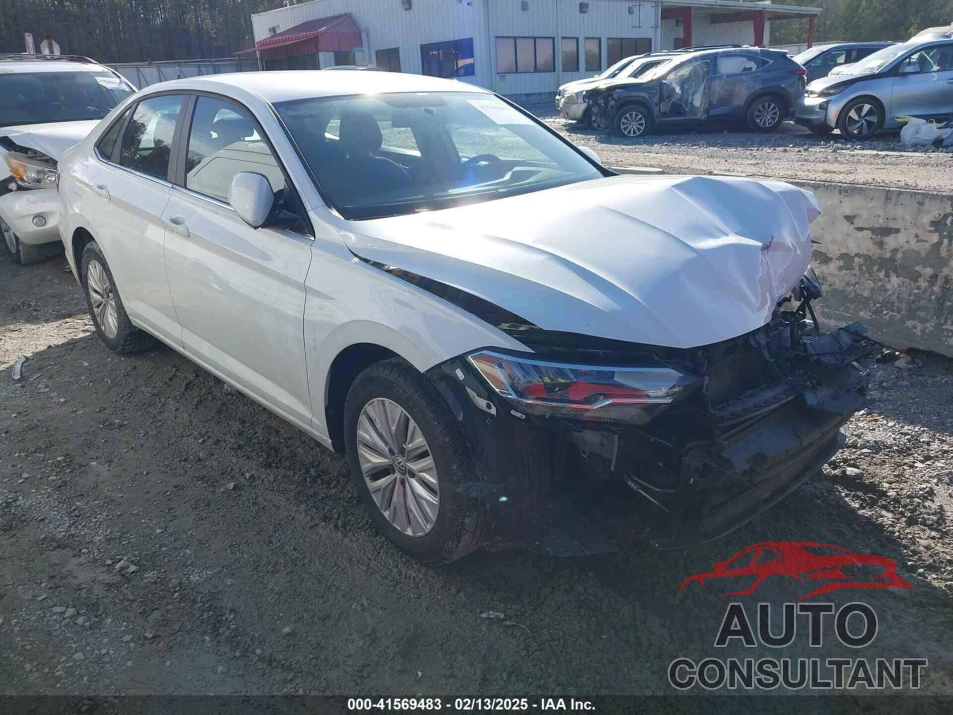 VOLKSWAGEN JETTA 2019 - 3VWC57BU8KM231622