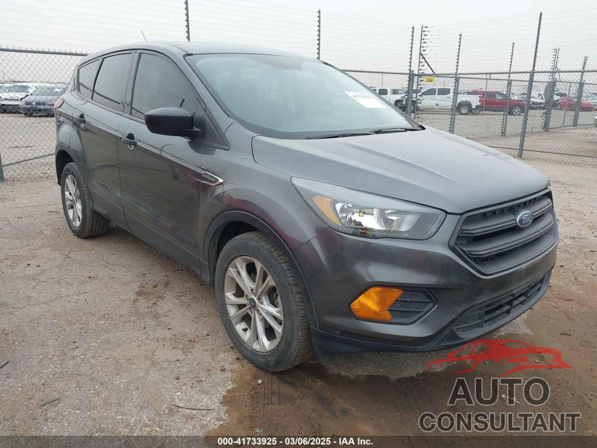 FORD ESCAPE 2019 - 1FMCU0F74KUB26214