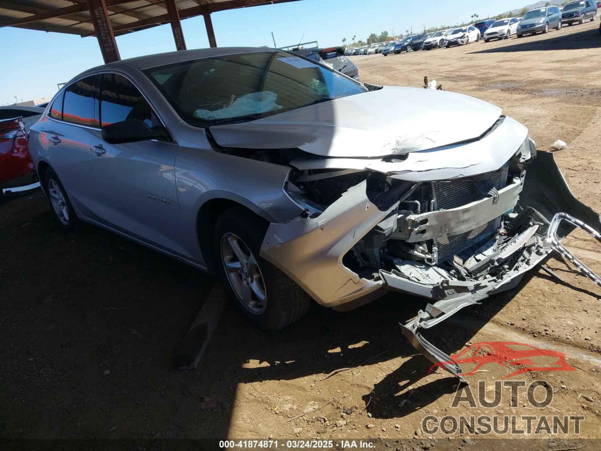 CHEVROLET MALIBU 2018 - 1G1ZB5ST0JF271475