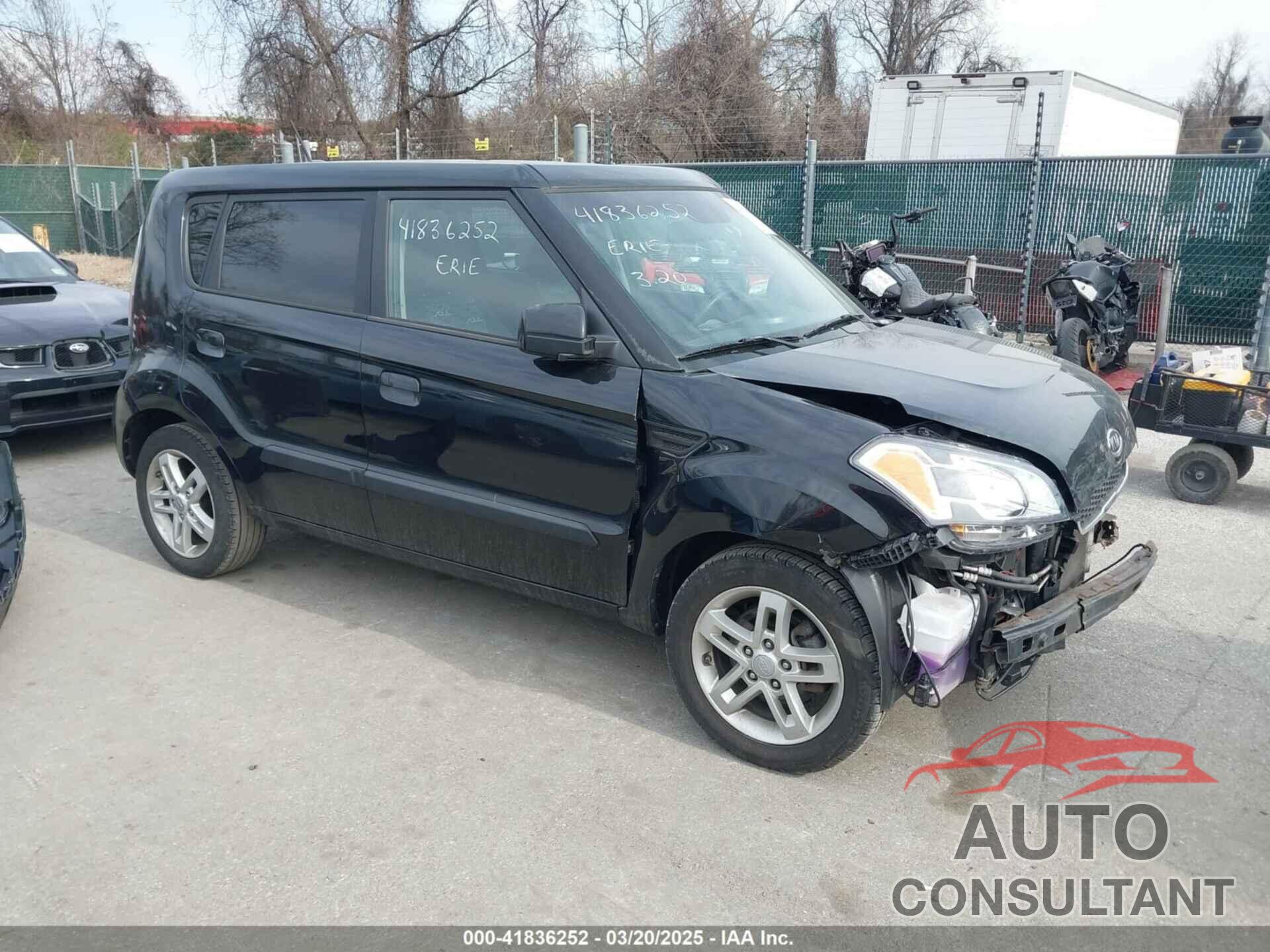 KIA SOUL 2010 - KNDJT2A2XA7184346