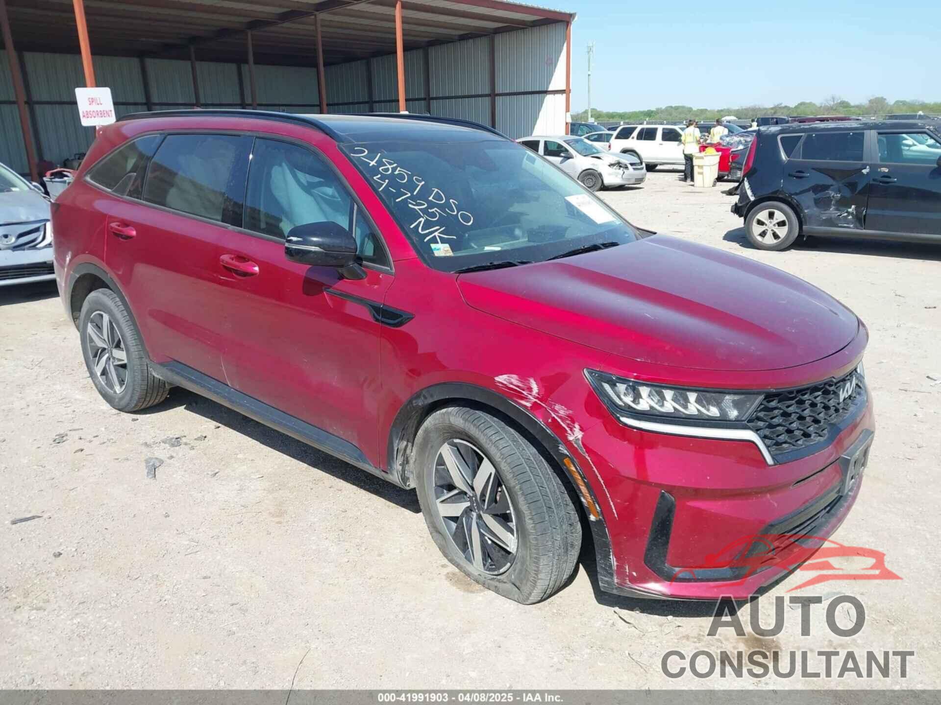 KIA SORENTO 2023 - 5XYRL4LC3PG217820
