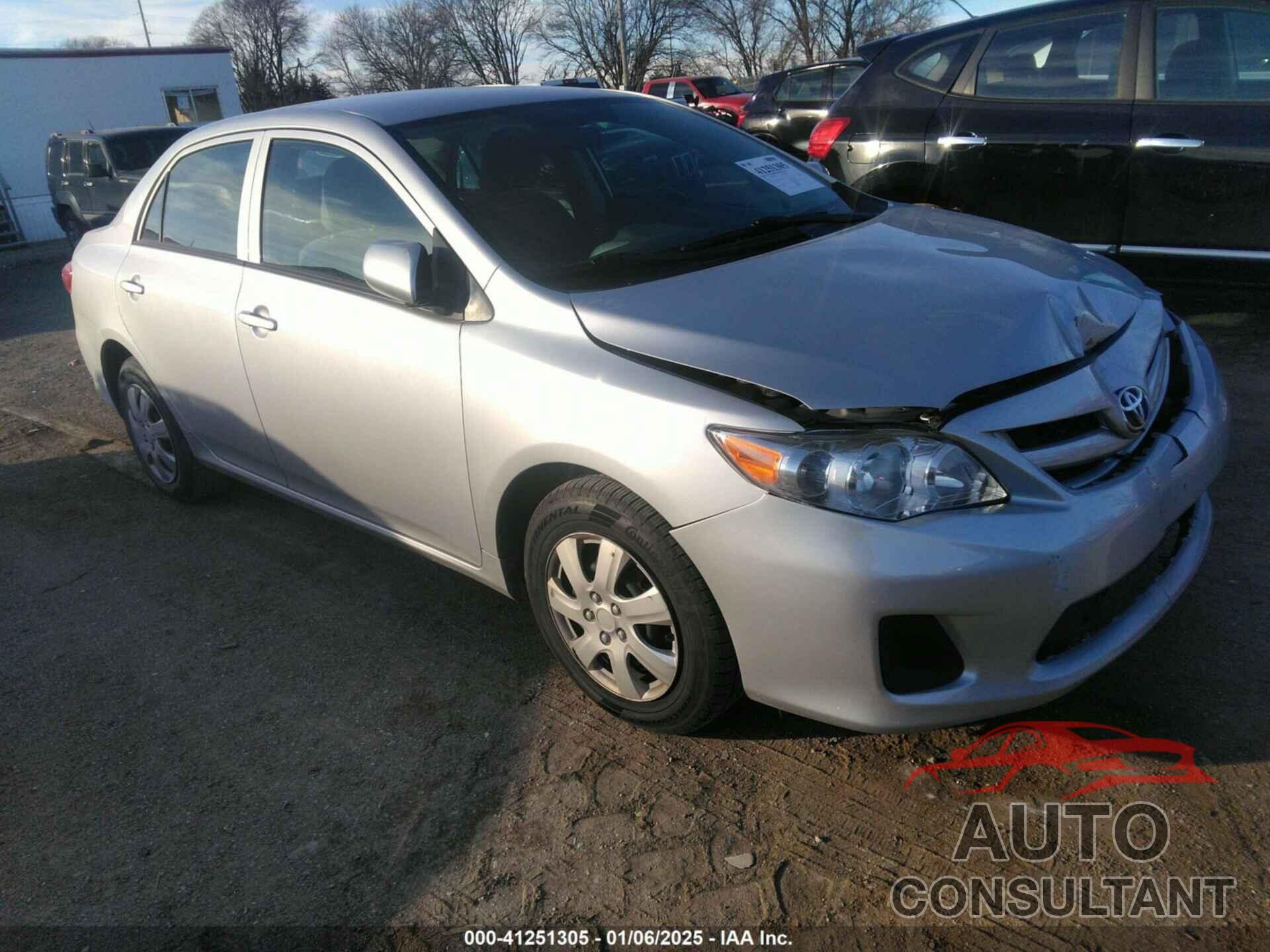 TOYOTA COROLLA 2012 - 2T1BU4EE4CC819242