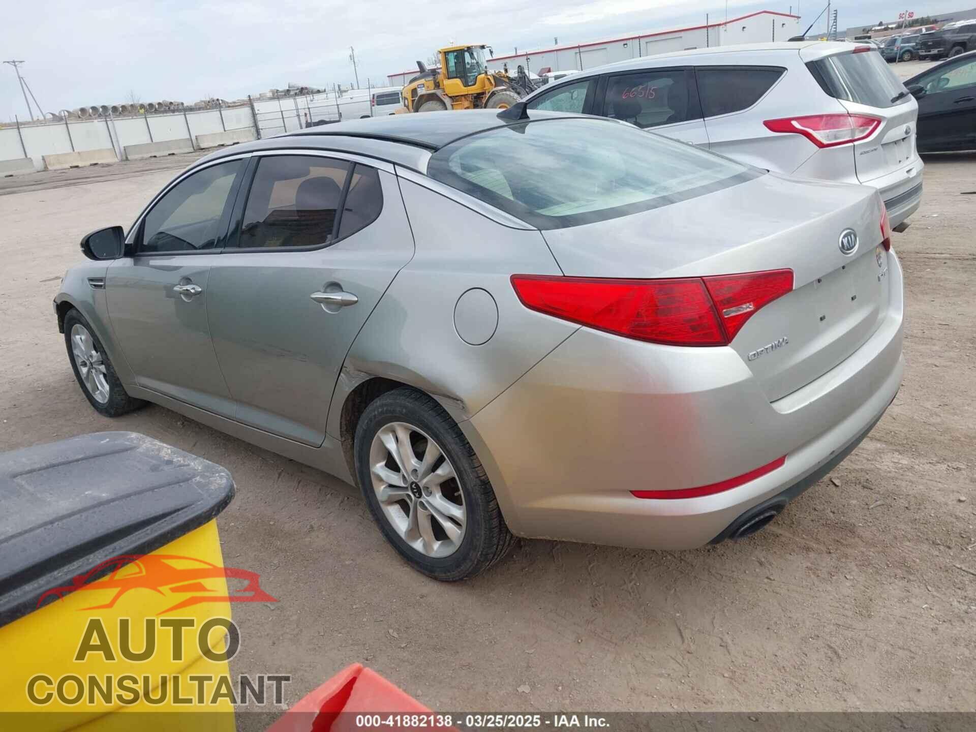 KIA OPTIMA 2011 - KNAGN4A75B5046848