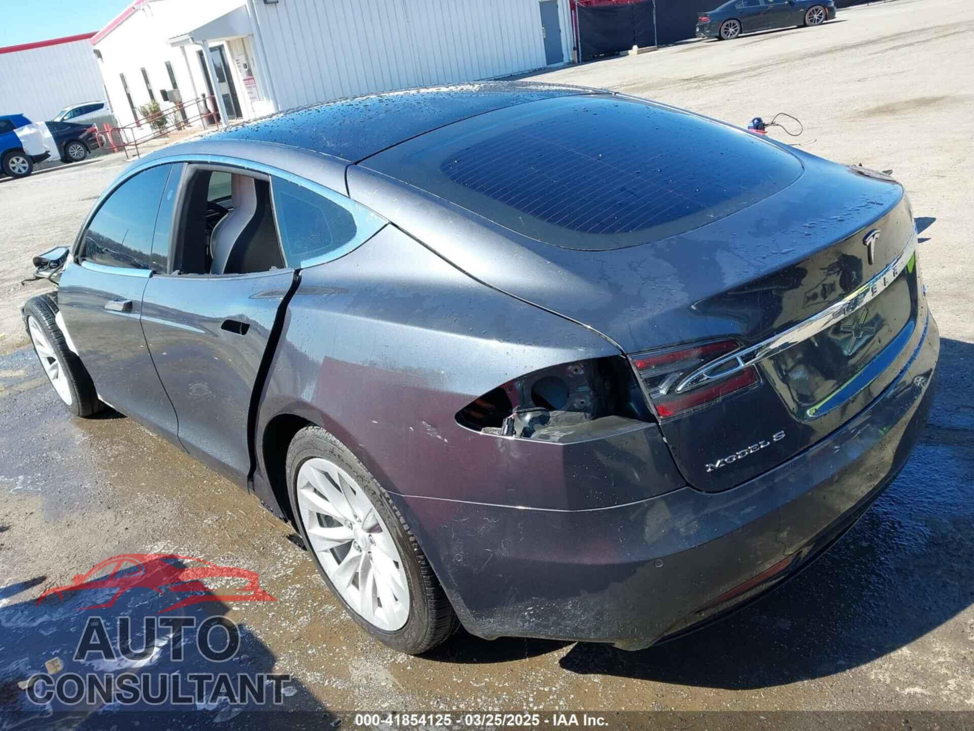 TESLA MODEL S 2017 - 5YJSA1E22HF210635