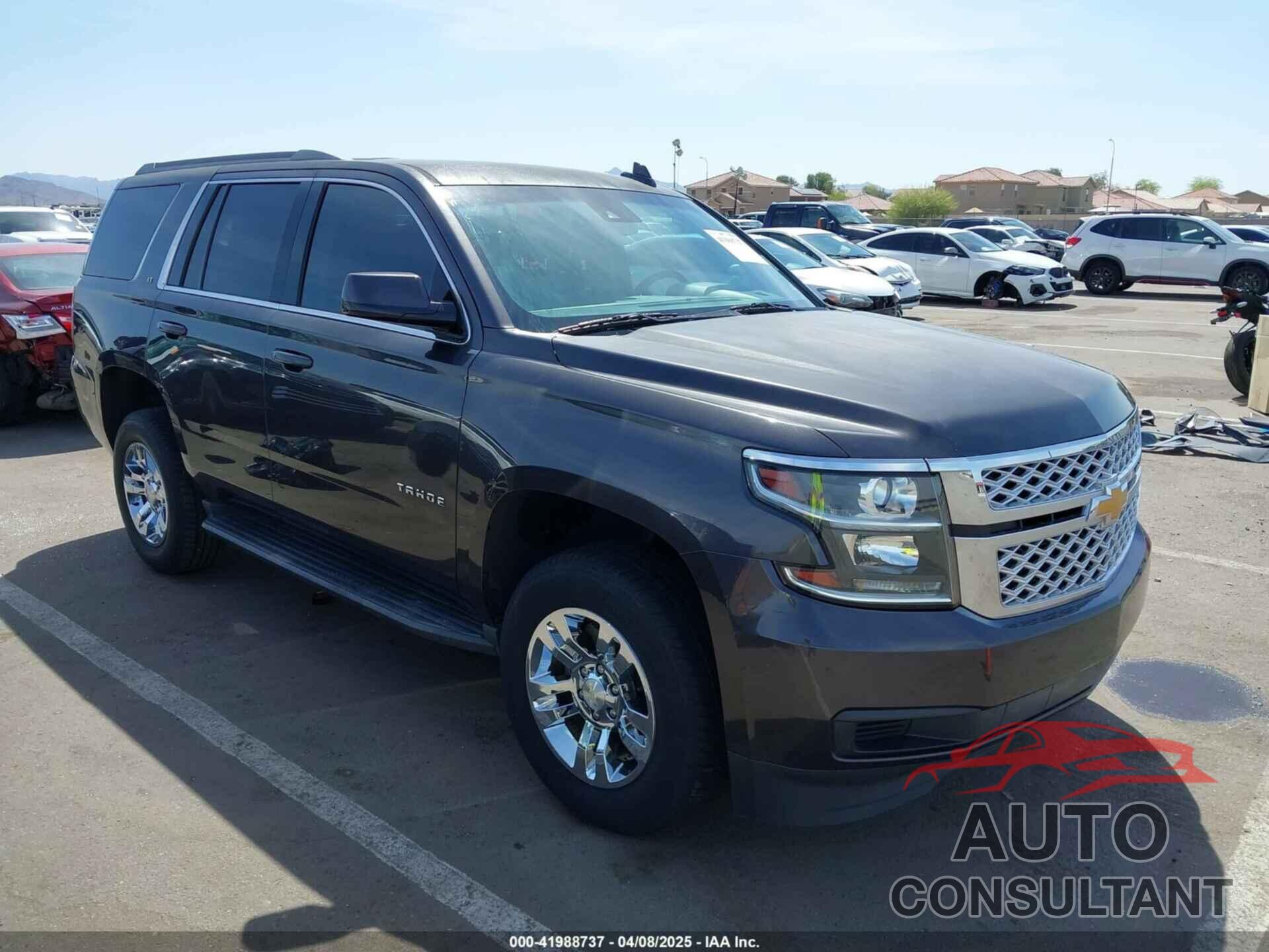 CHEVROLET TAHOE 2017 - 1GNSCBKC5HR120345