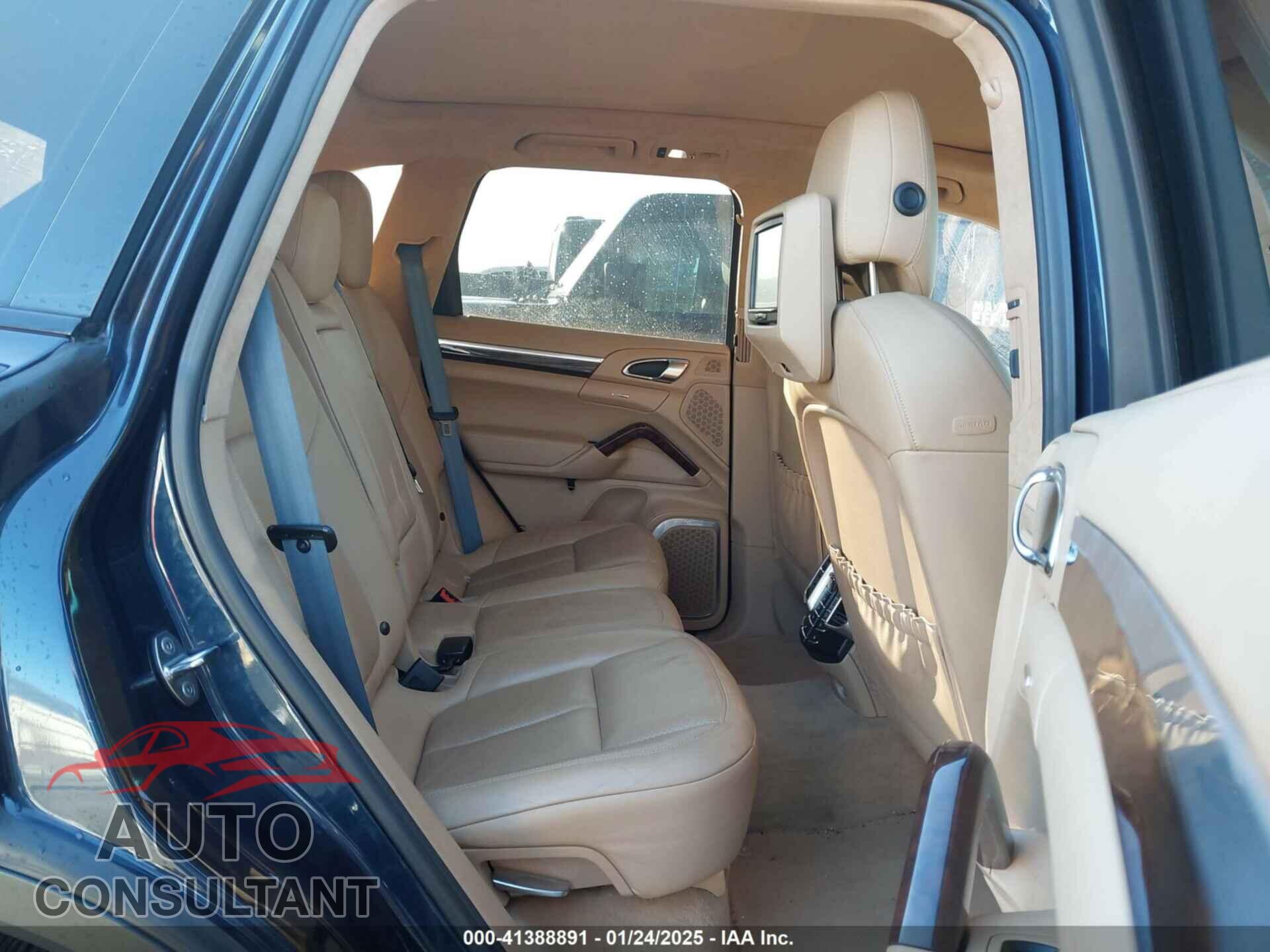 PORSCHE CAYENNE 2011 - WP1AC2A2XBLA84822
