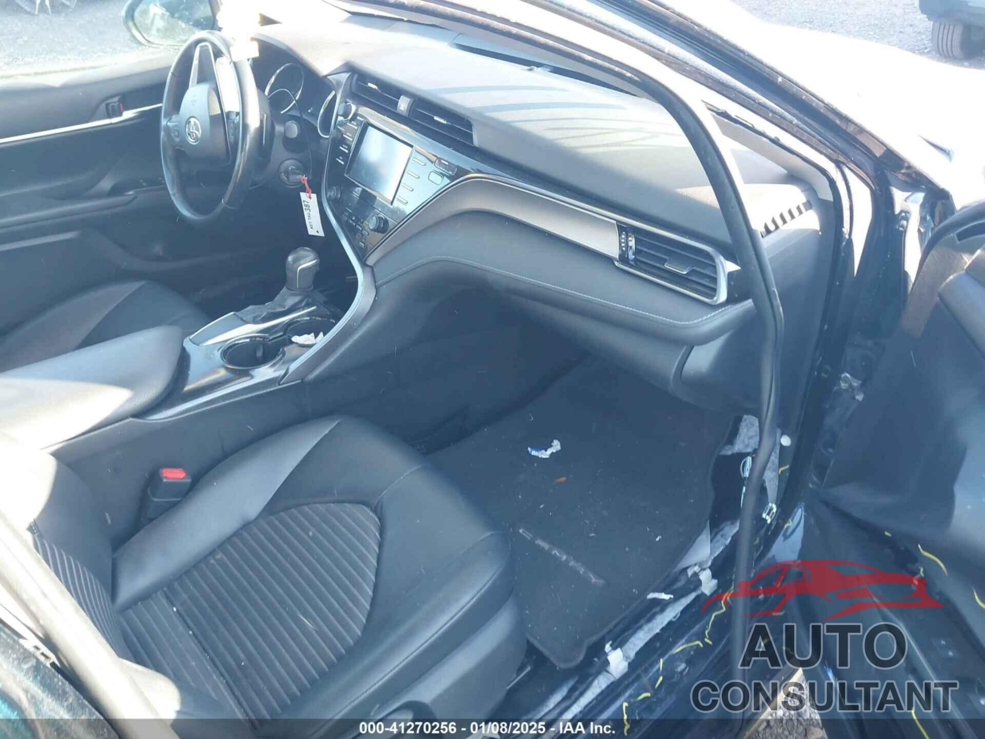 TOYOTA CAMRY 2019 - 4T1B11HK0KU847979