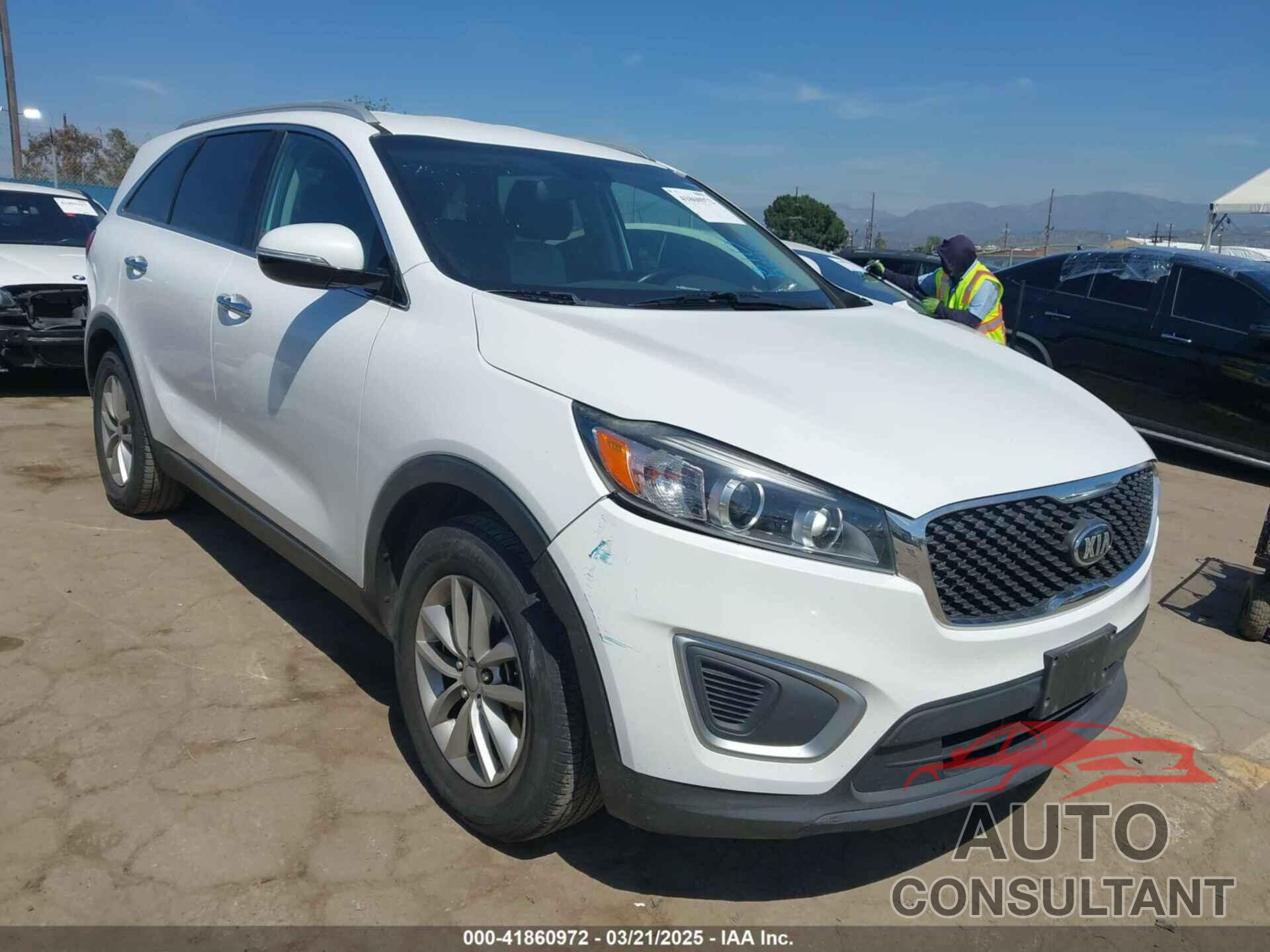 KIA SORENTO 2017 - 5XYPG4A36HG239181